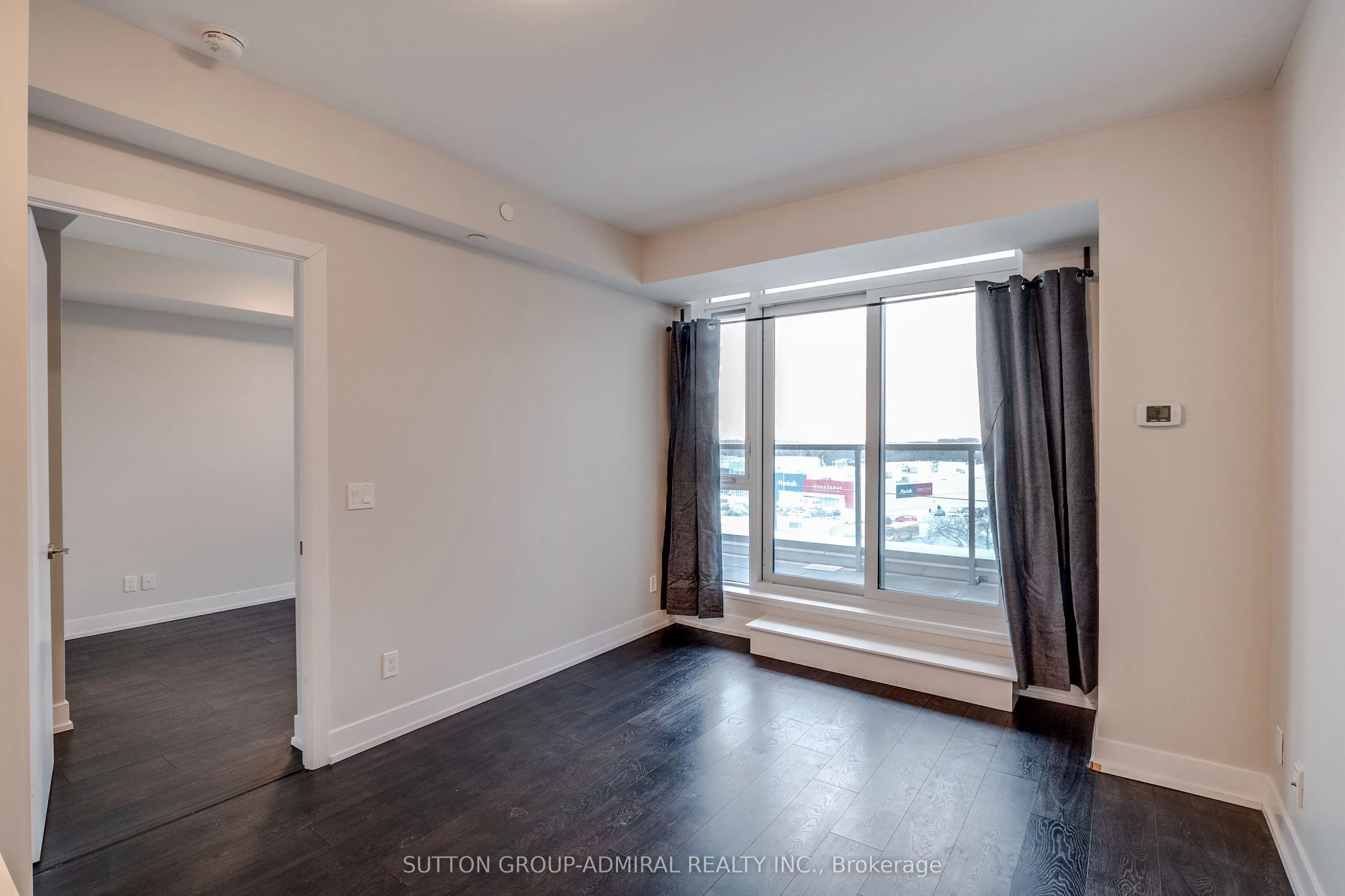 9471 Yonge Street, #636