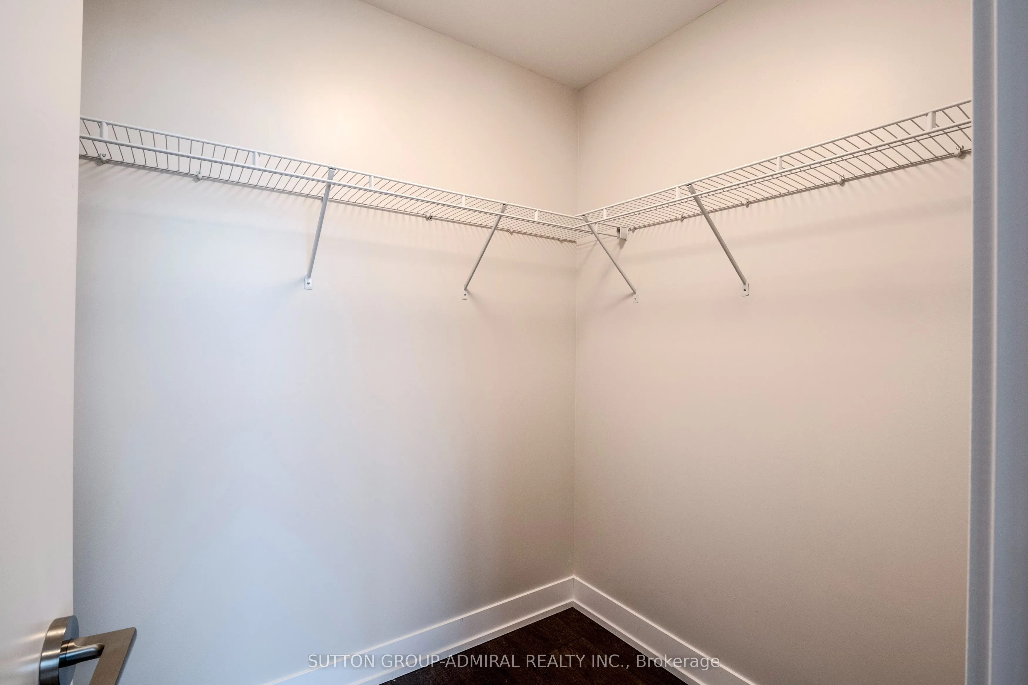 9471 Yonge Street, #636