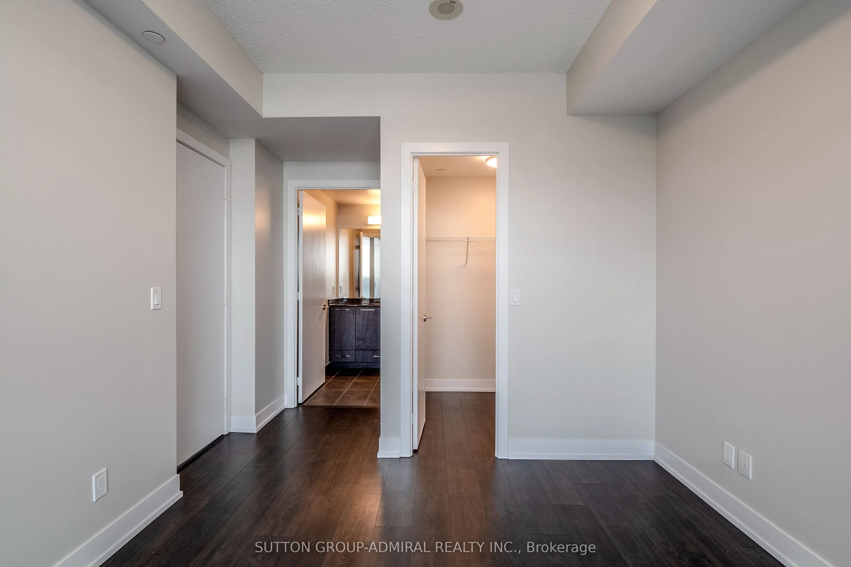 9471 Yonge Street, #636