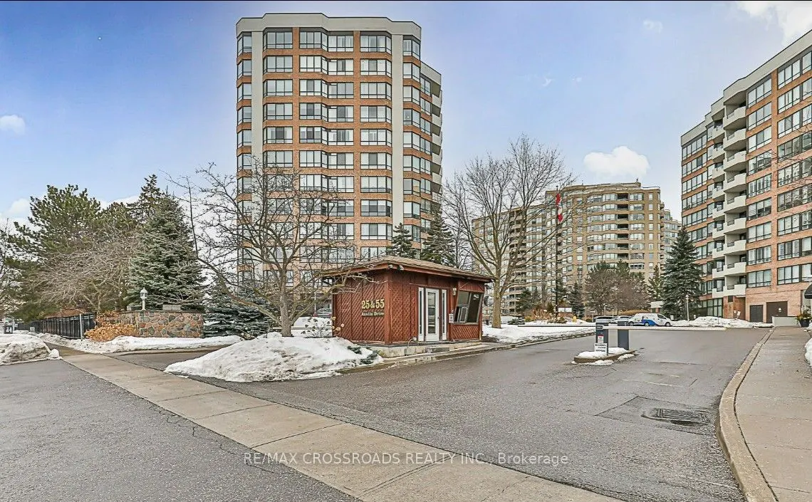 25 Austin Drive, #823