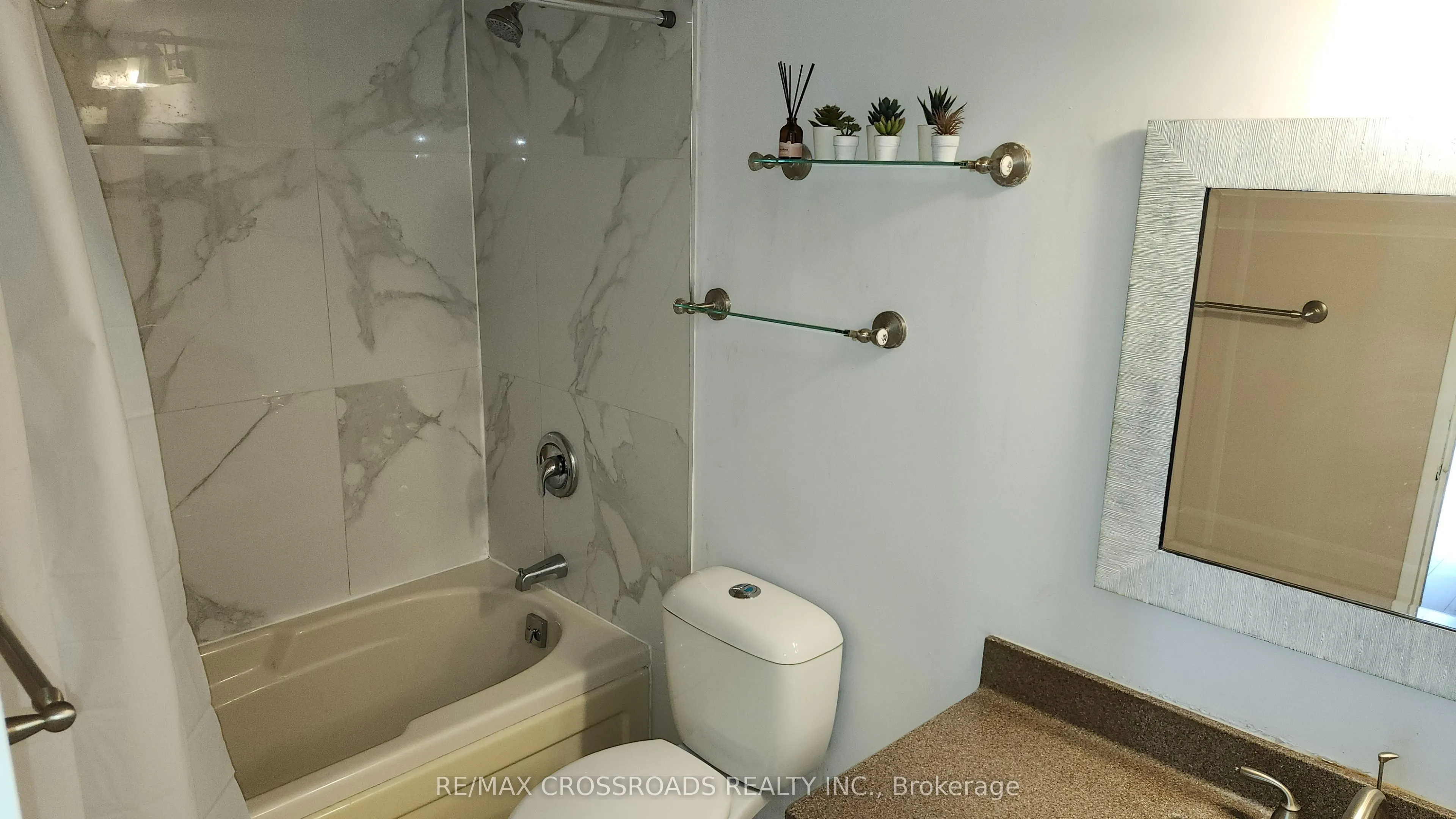 25 Austin Drive, #823