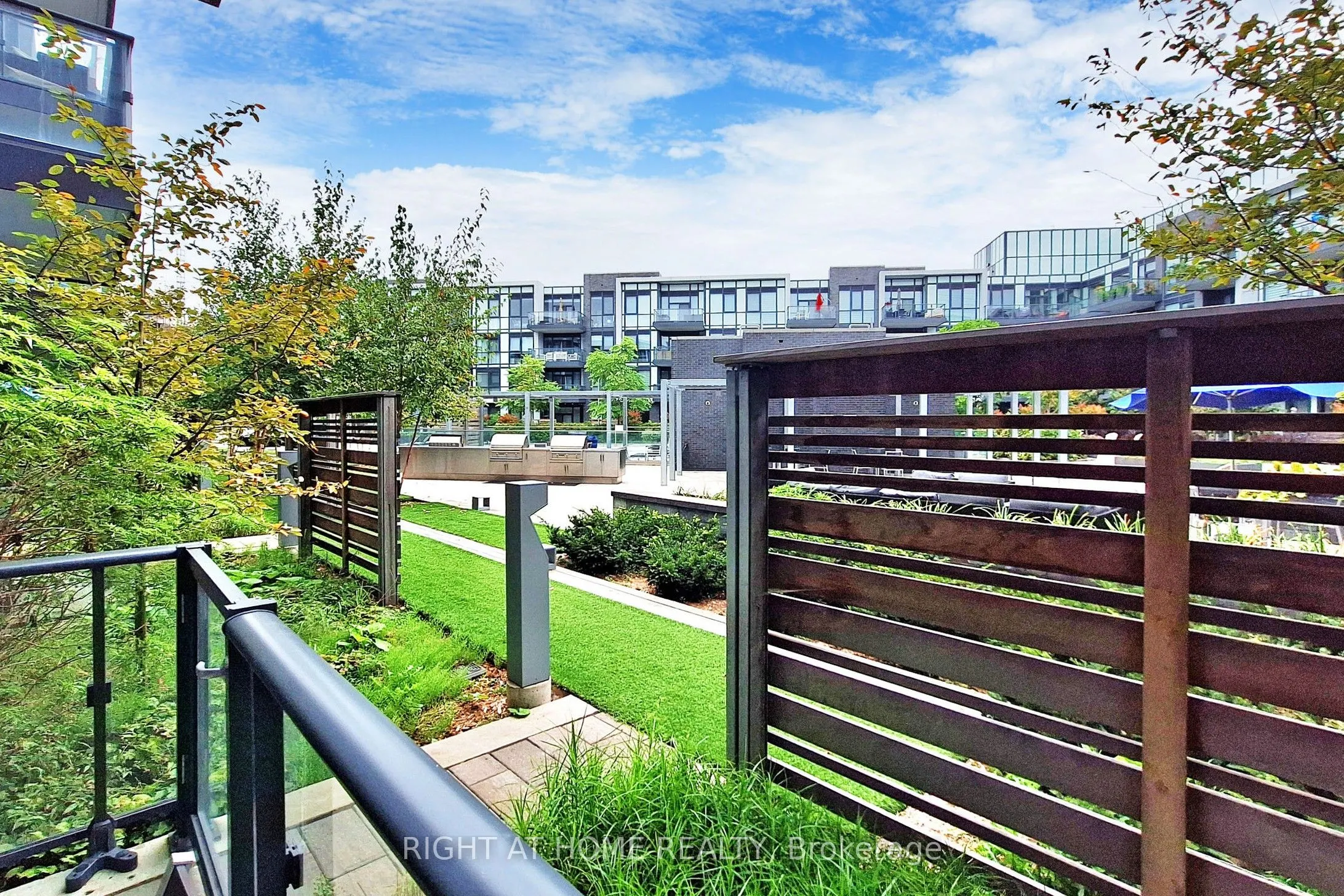375 Sea Ray Avenue, #123