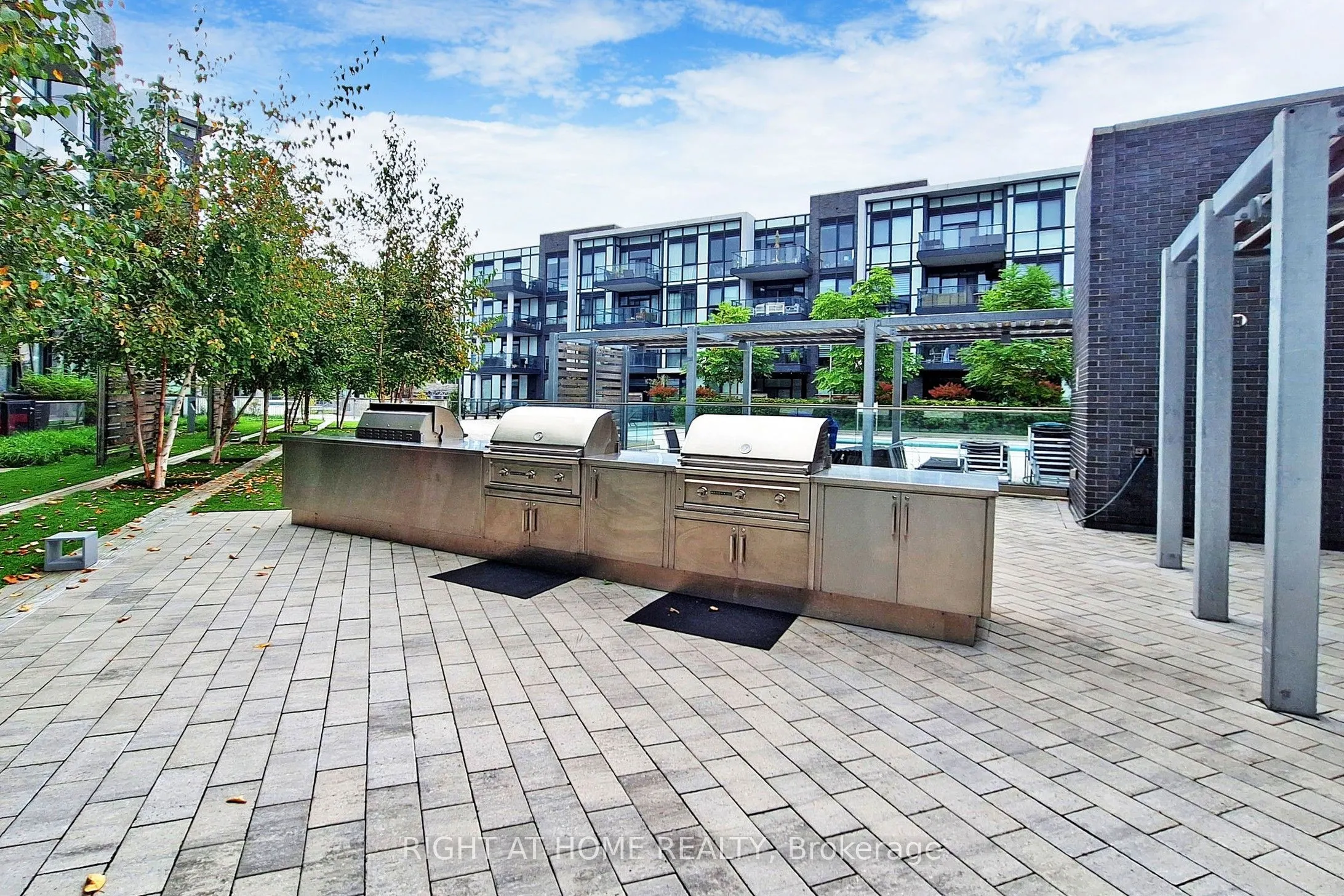 375 Sea Ray Avenue, #123
