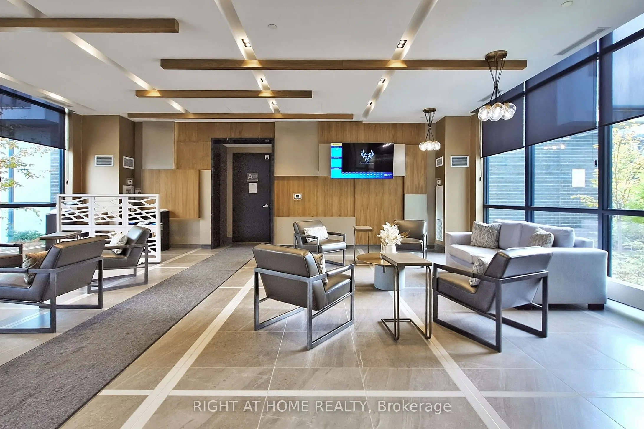 375 Sea Ray Avenue, #123