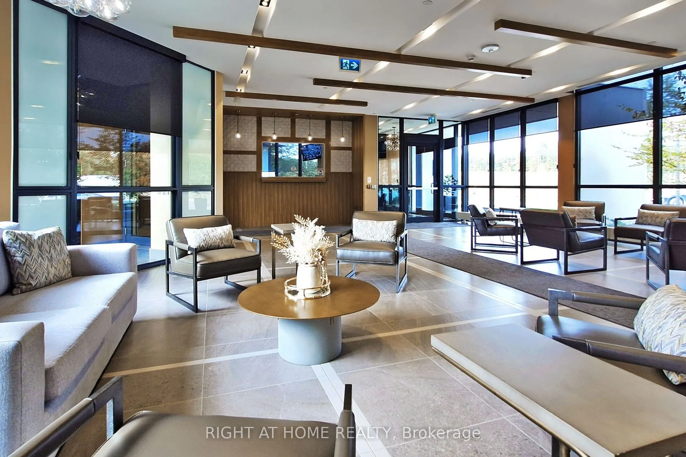 375 Sea Ray Avenue, #123