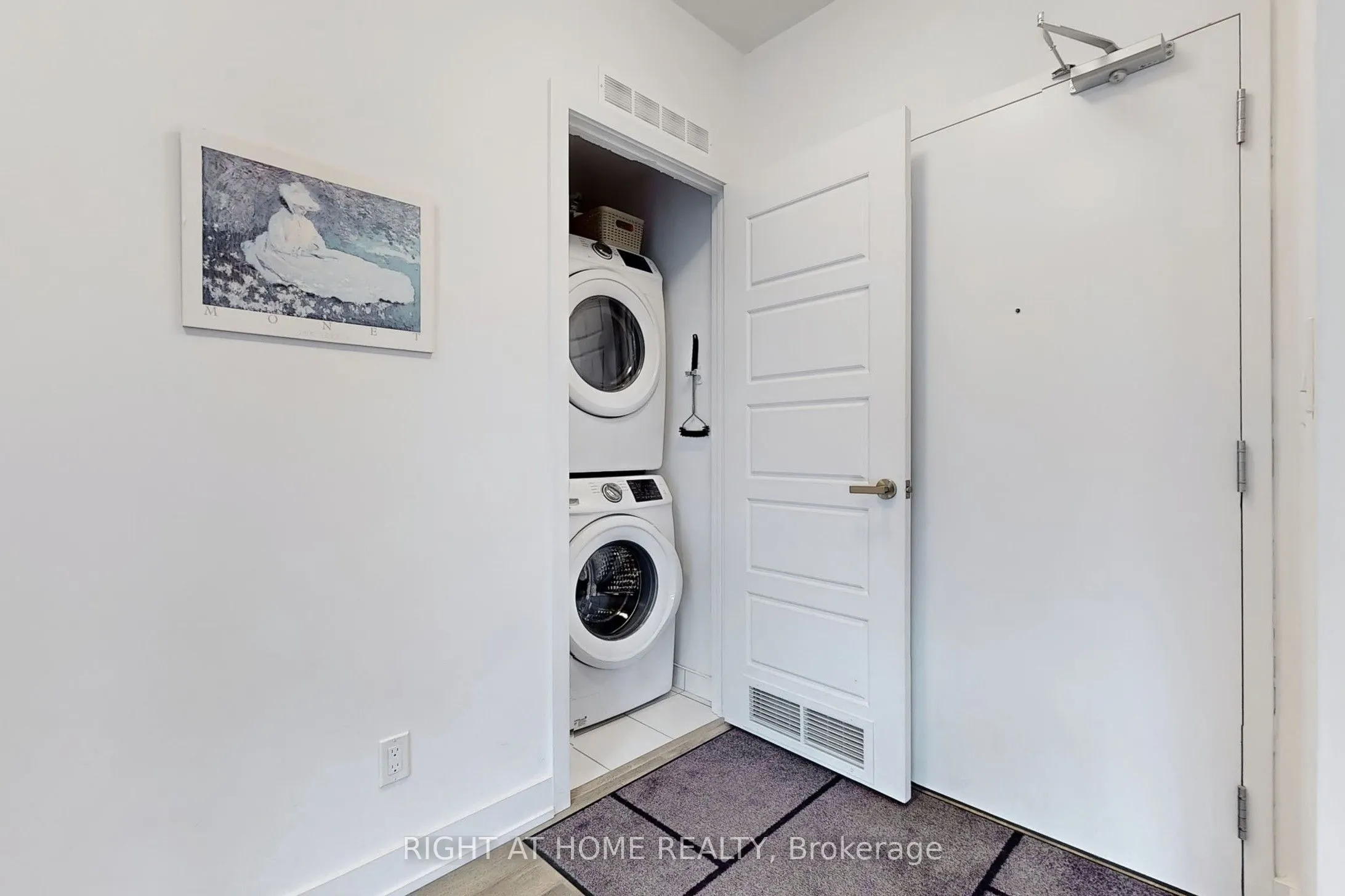 375 Sea Ray Avenue, #123