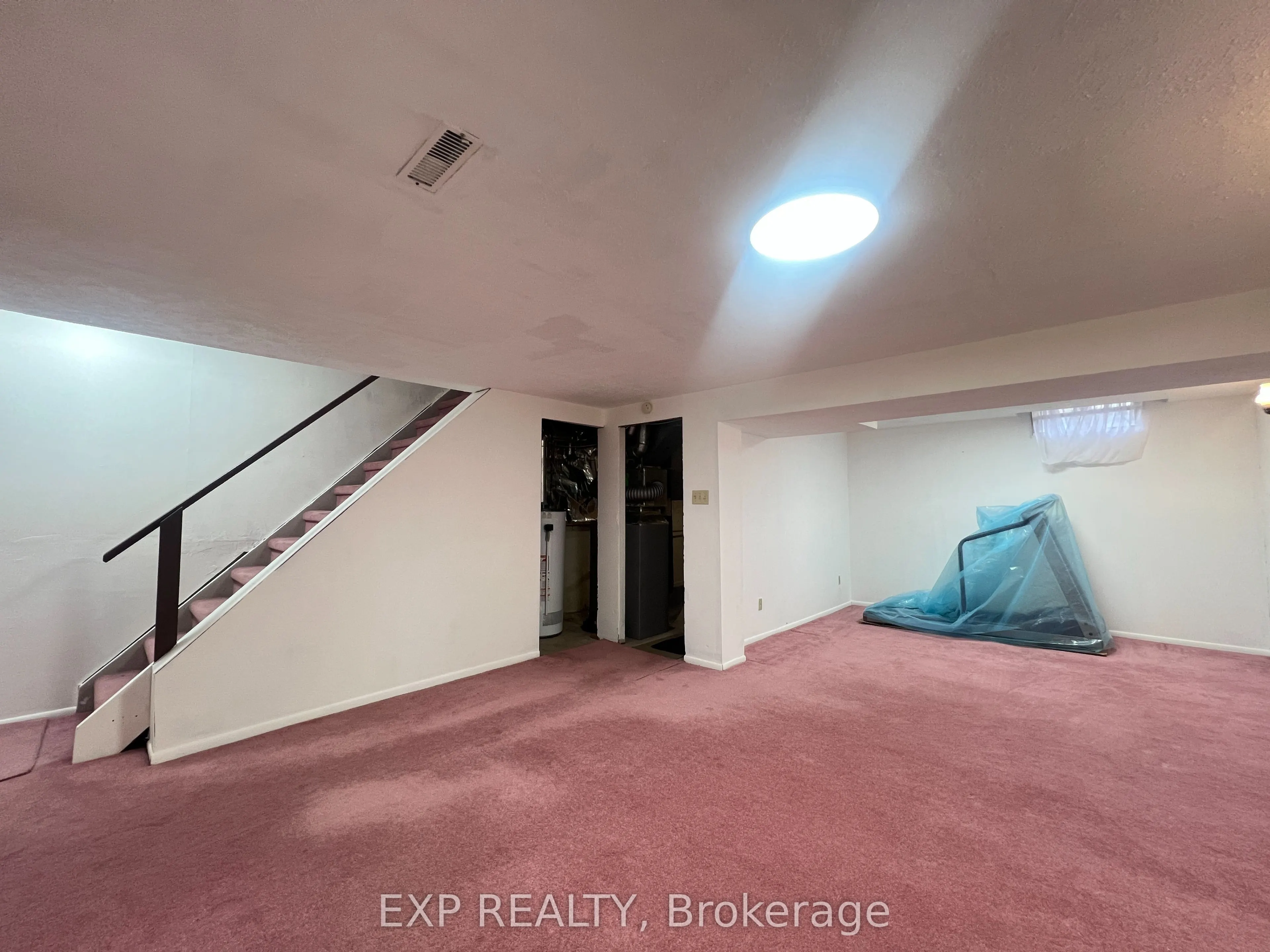 53 Empringham Crescent