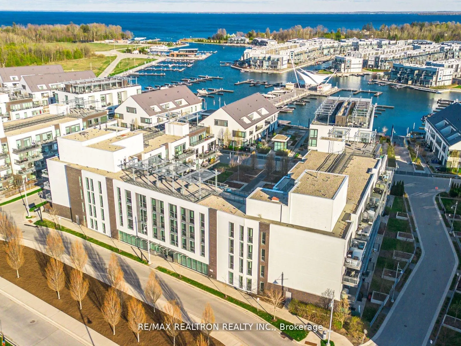 301 Sea Ray Avenue, #C312