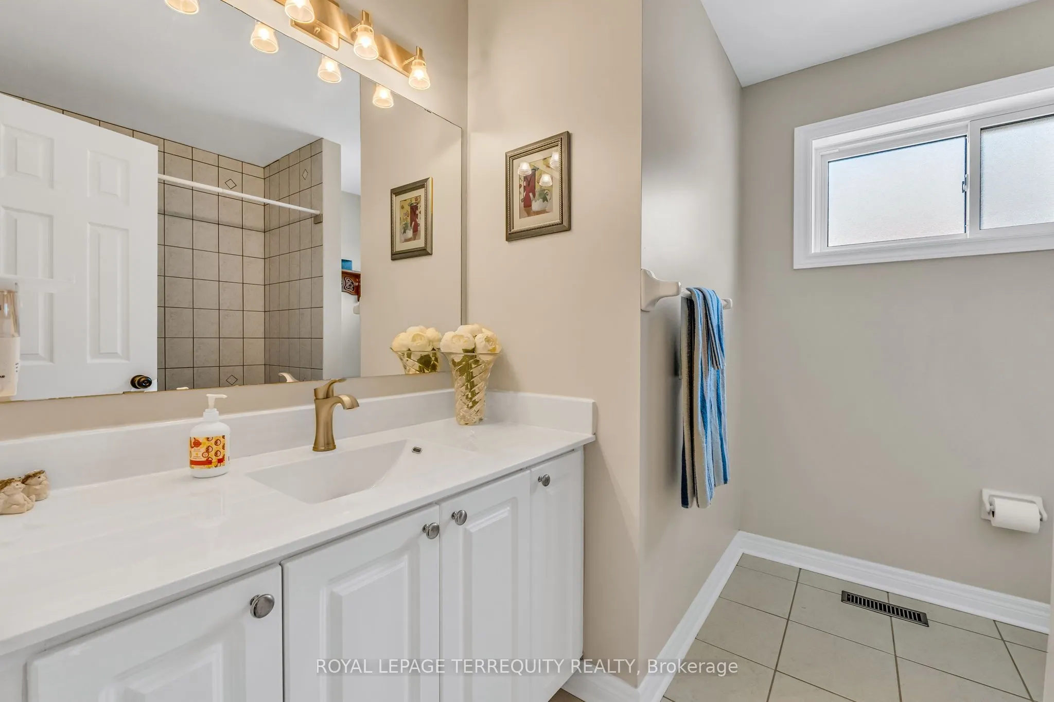 22 Willard Hunt Court