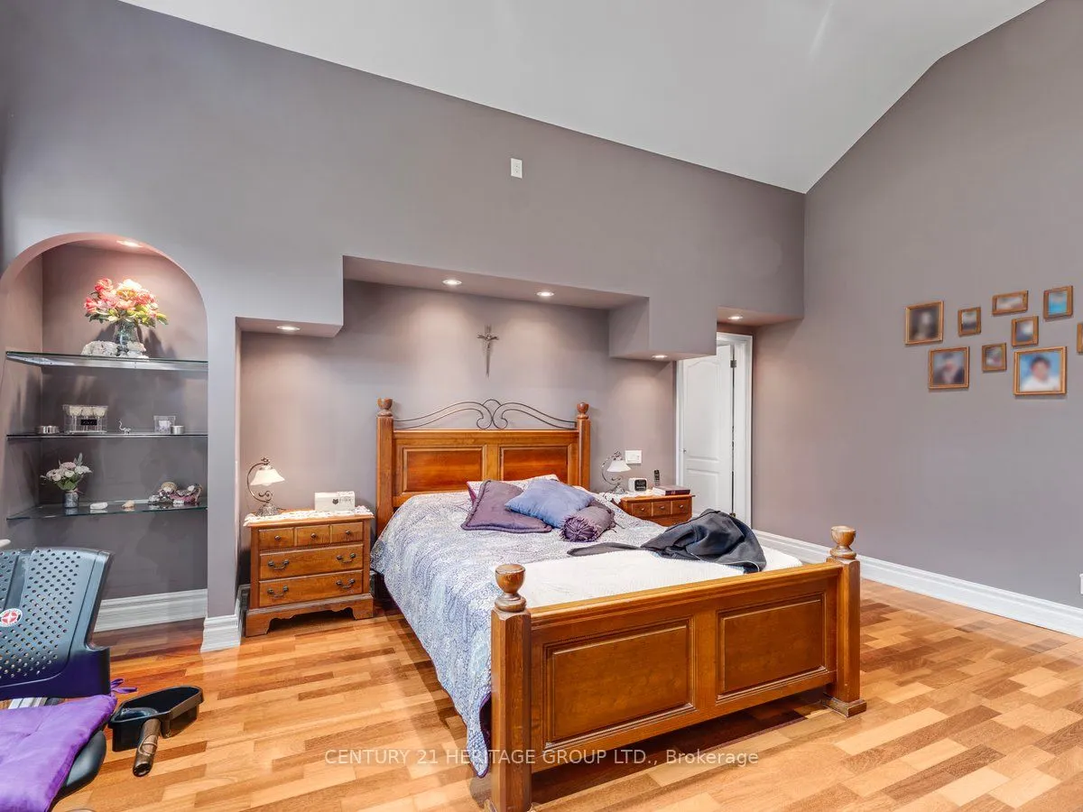 12 Prince Adam Court
