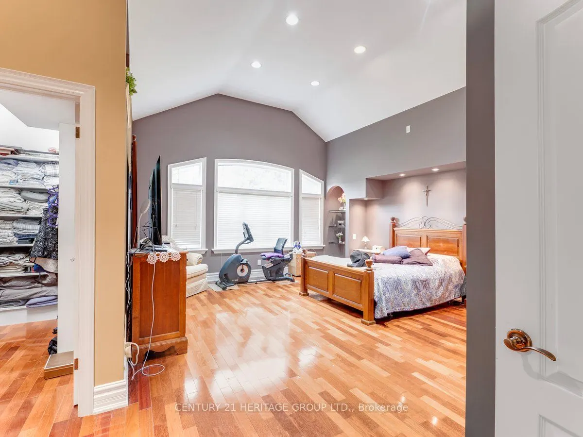 12 Prince Adam Court