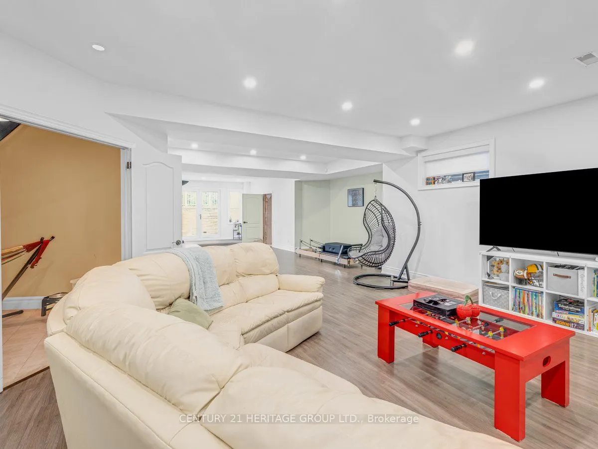 12 Prince Adam Court