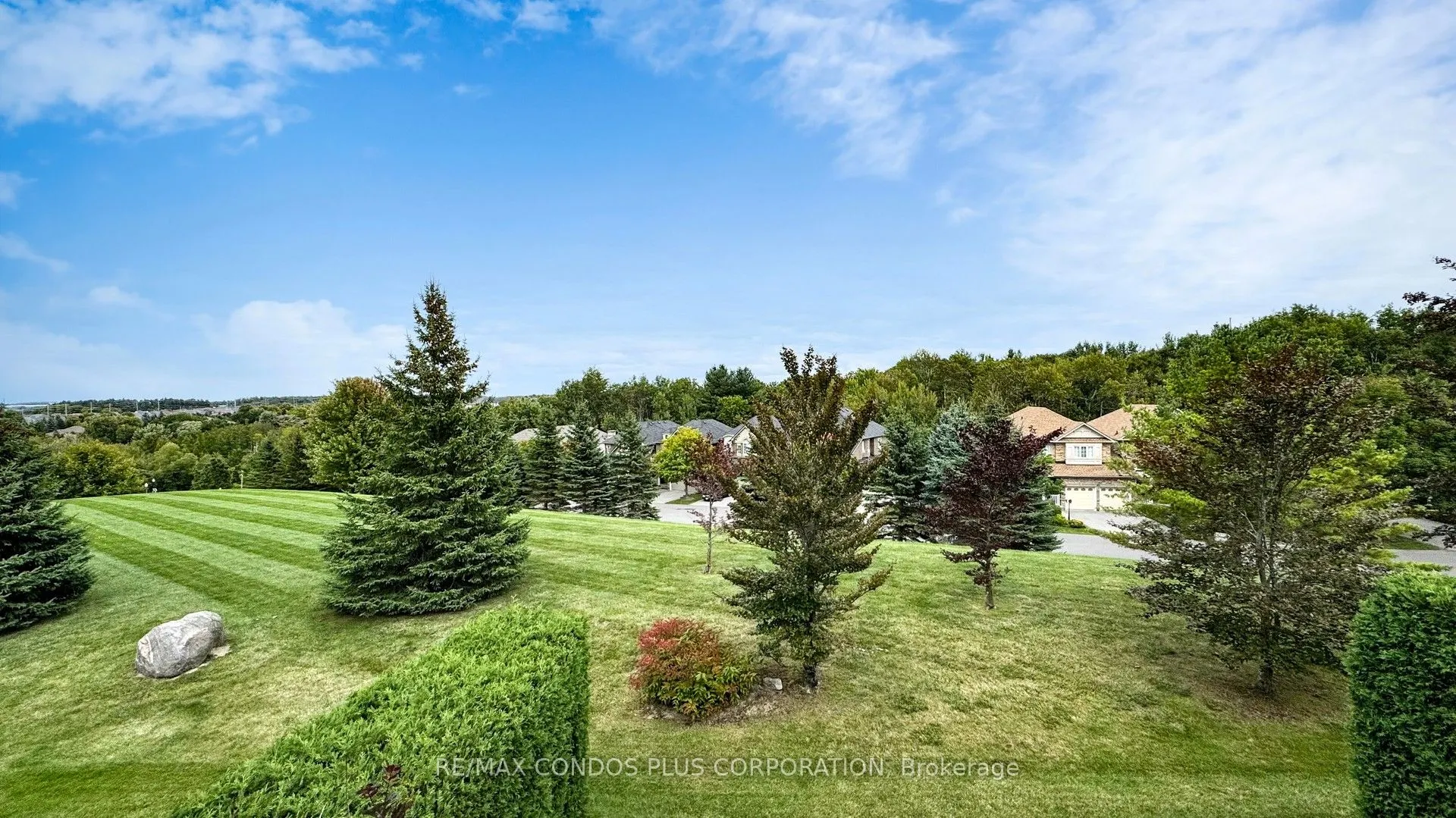 81 Stonecliffe Crescent, #62
