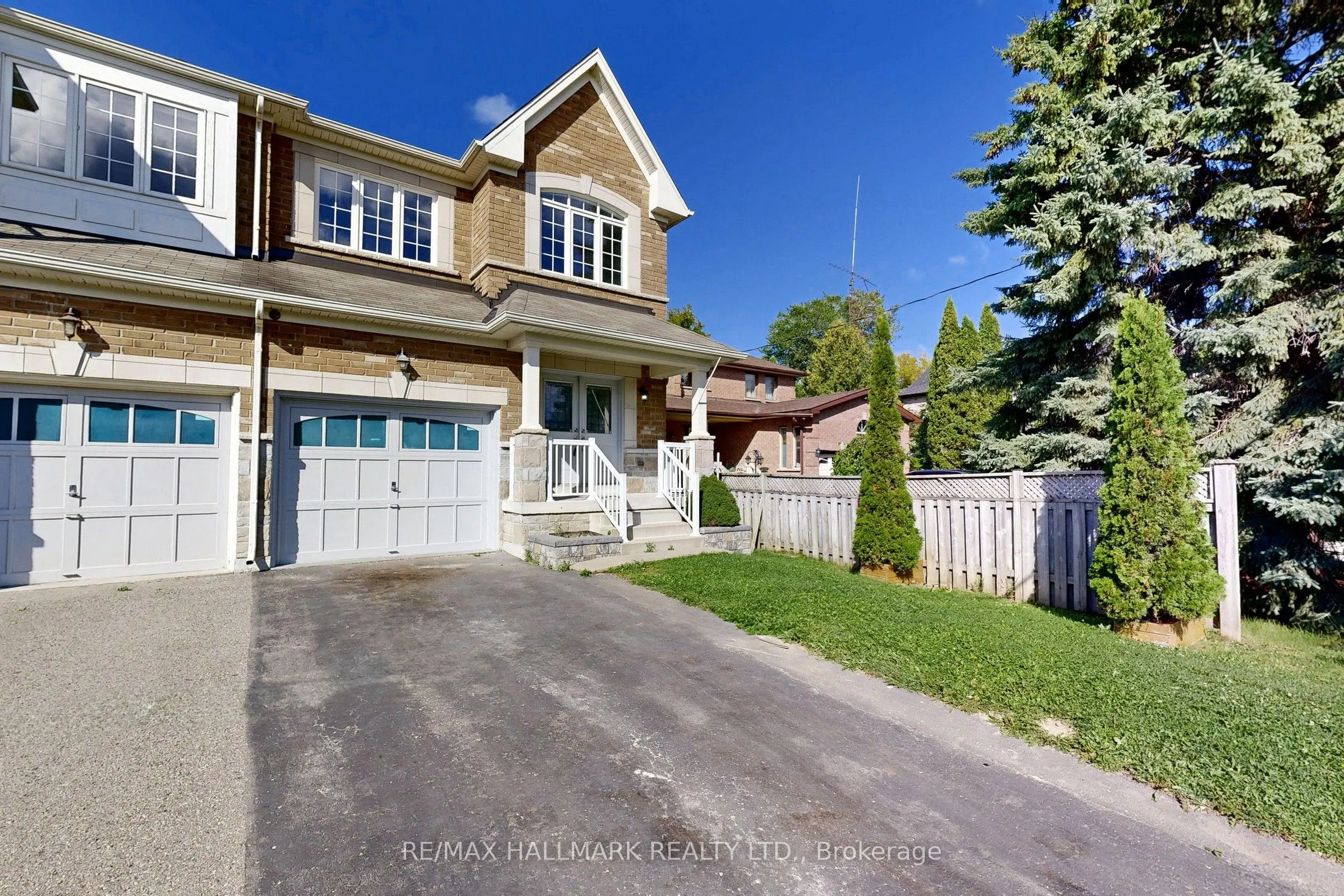 138 Olde Bayview Avenue