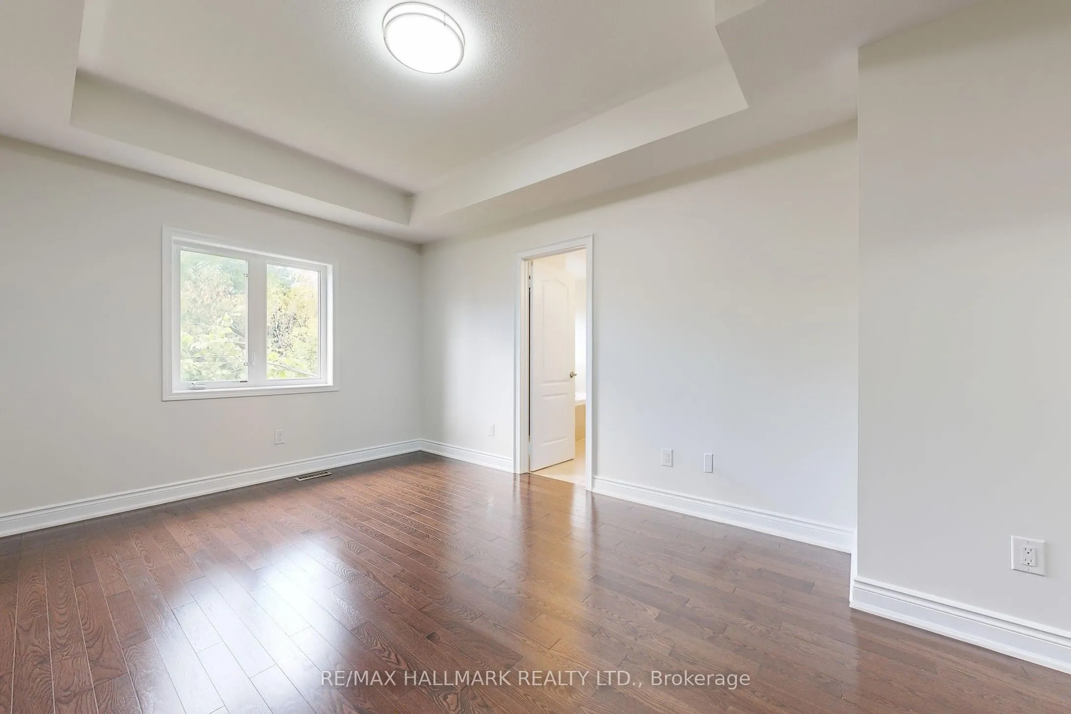 138 Olde Bayview Avenue