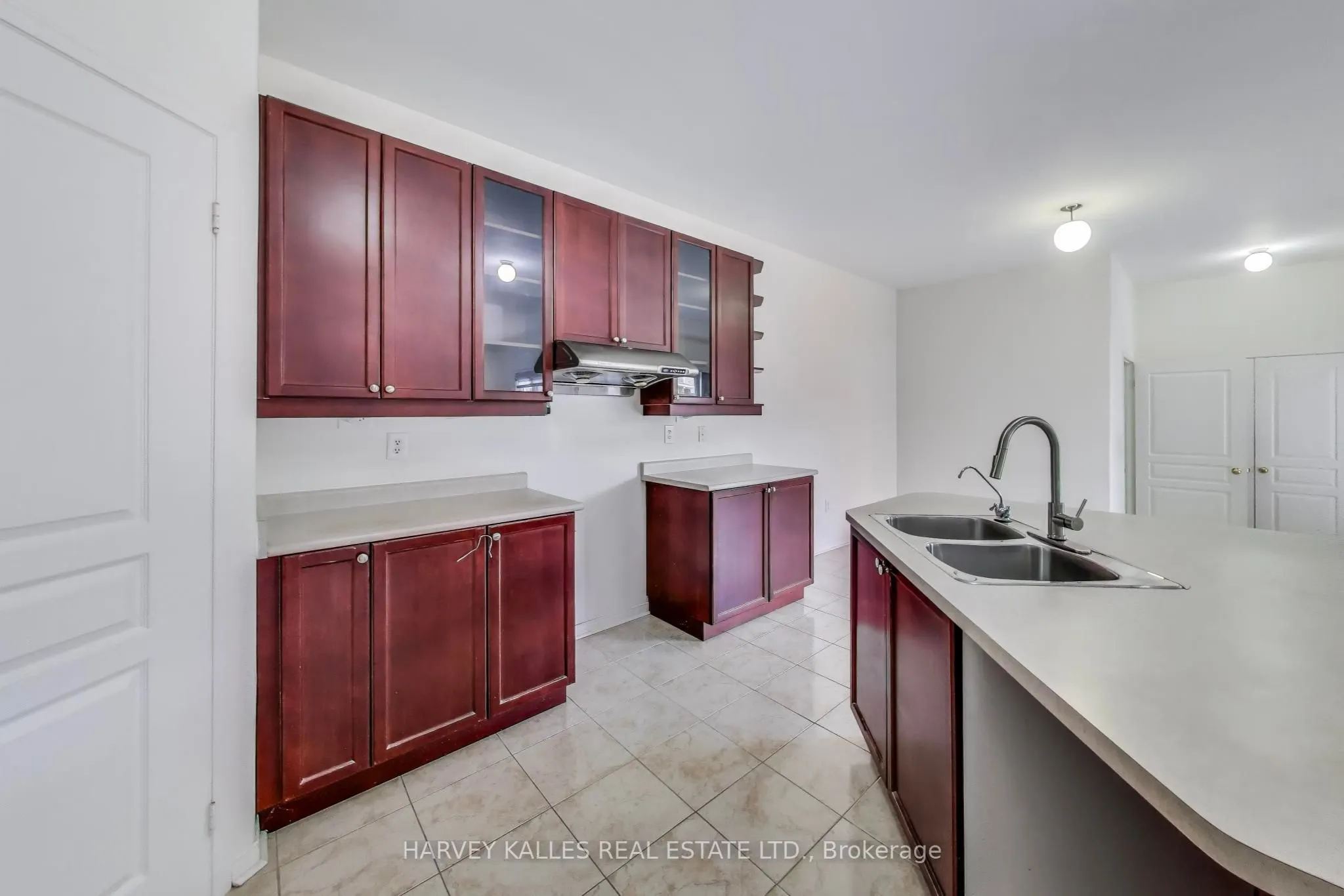 802 Cornell Rouge Boulevard