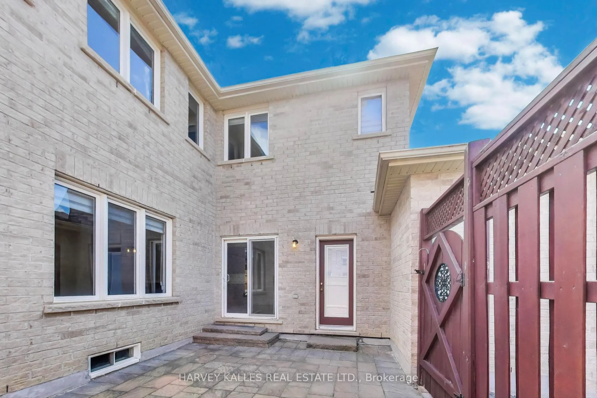 802 Cornell Rouge Boulevard