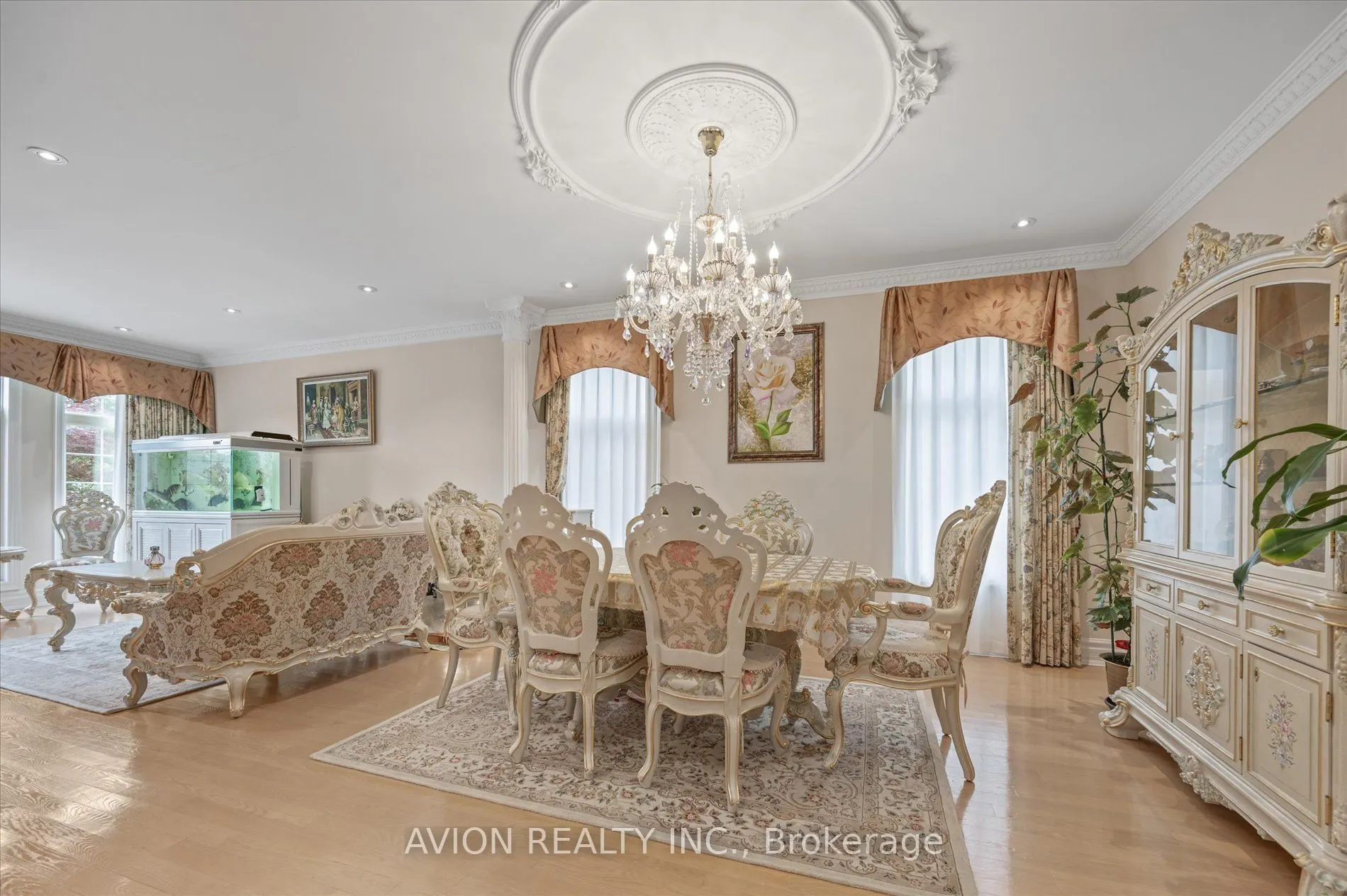 55 Frybrook Crescent