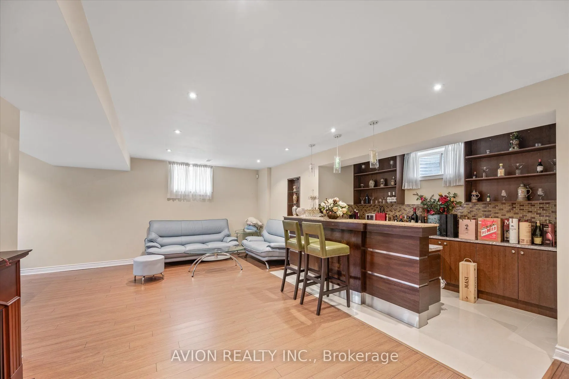 55 Frybrook Crescent