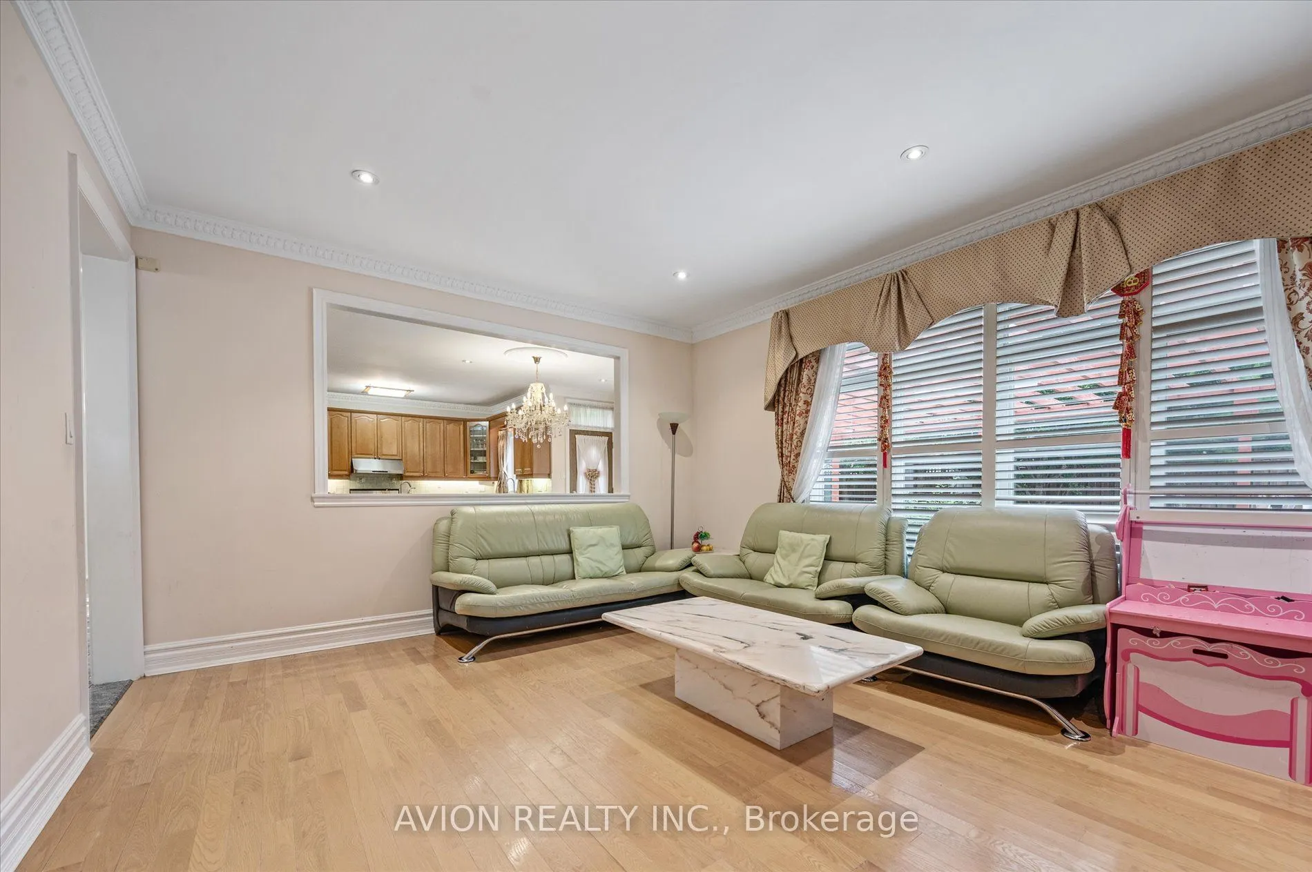 55 Frybrook Crescent