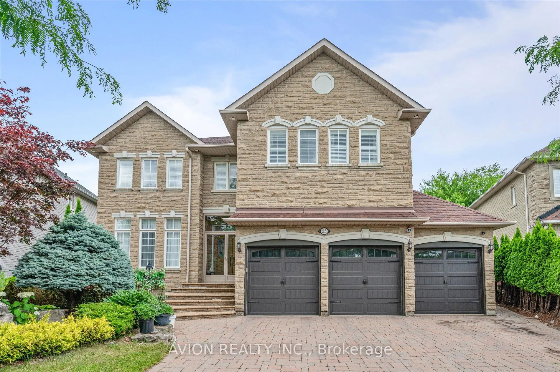 55 Frybrook Crescent