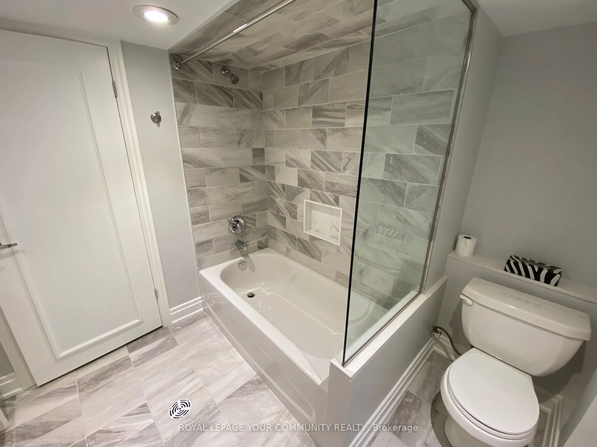 2 Rougecrest Drive, #Lower