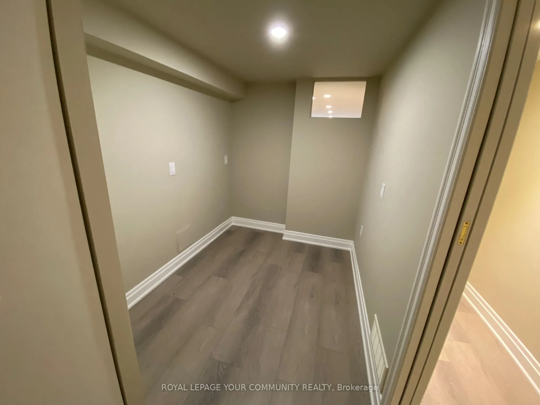 2 Rougecrest Drive, #Lower