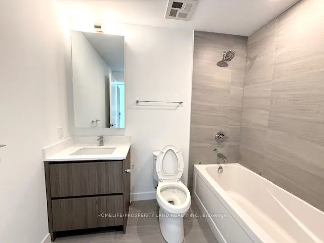 8188 Yonge Street, #903
