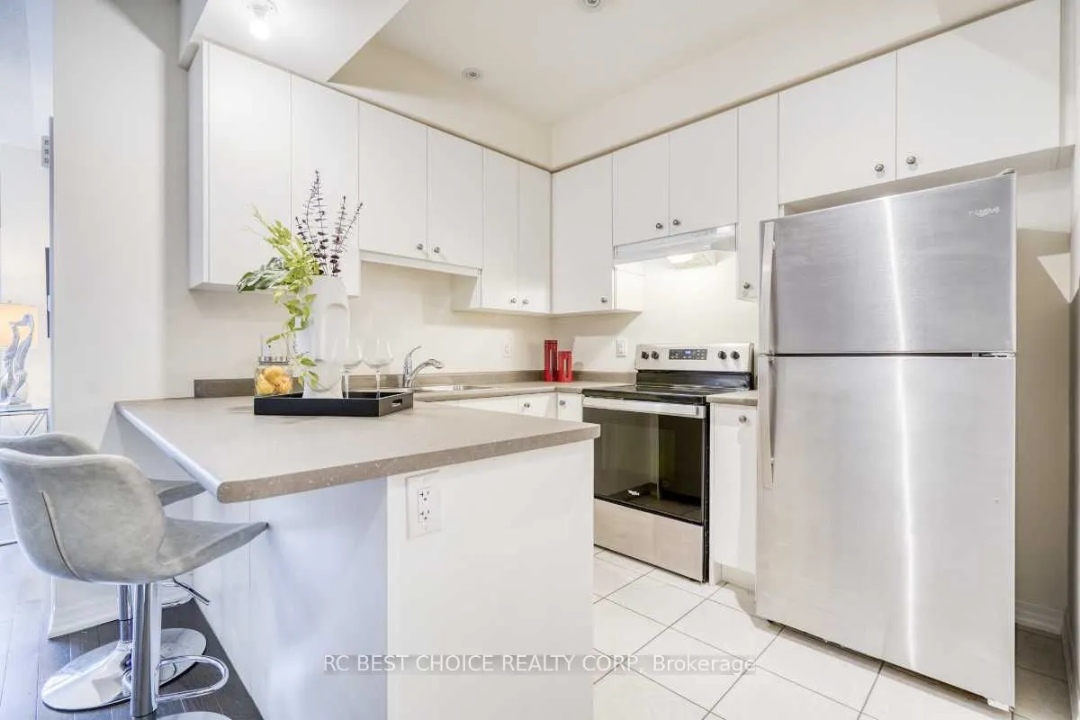 24 Delano Way