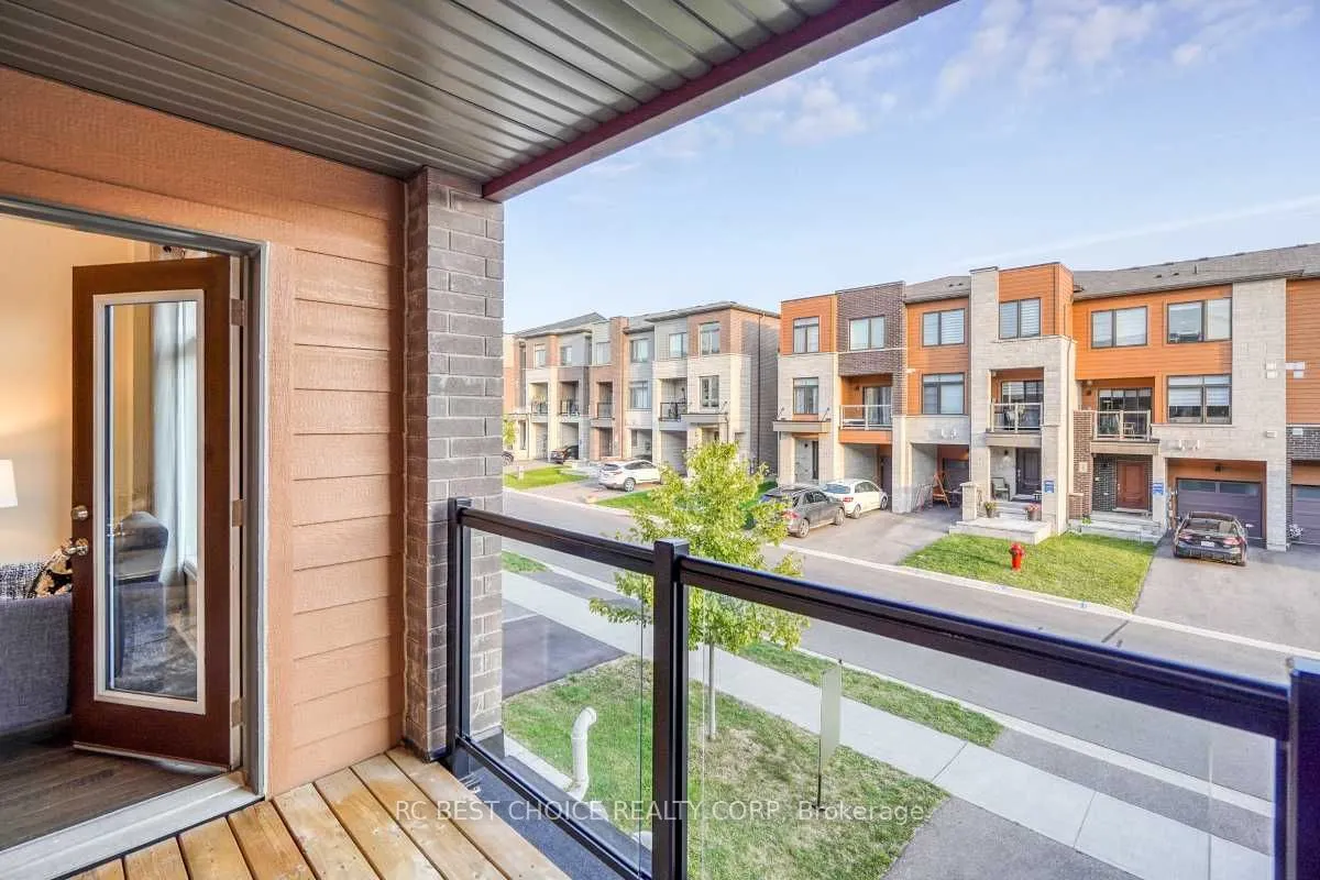 24 Delano Way