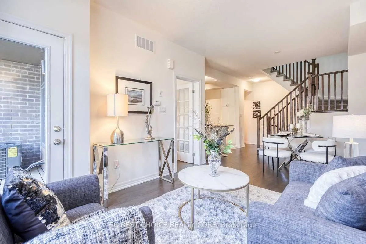 24 Delano Way
