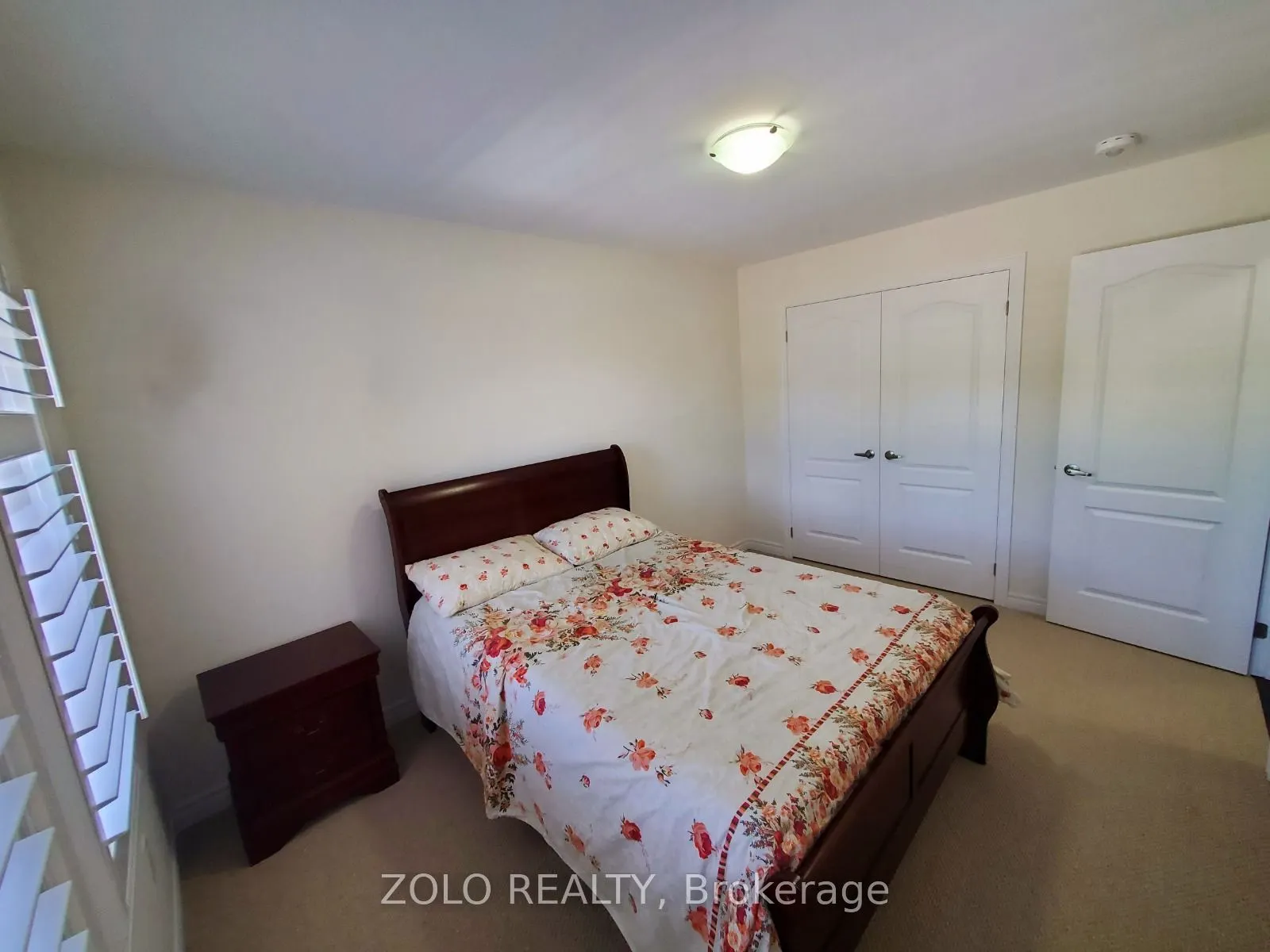7 Thornapple Lane