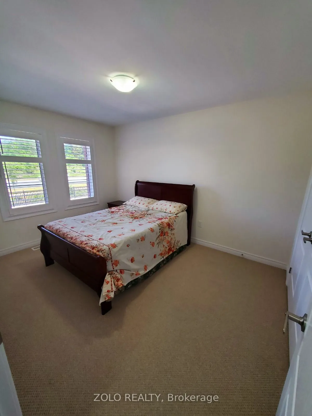 7 Thornapple Lane
