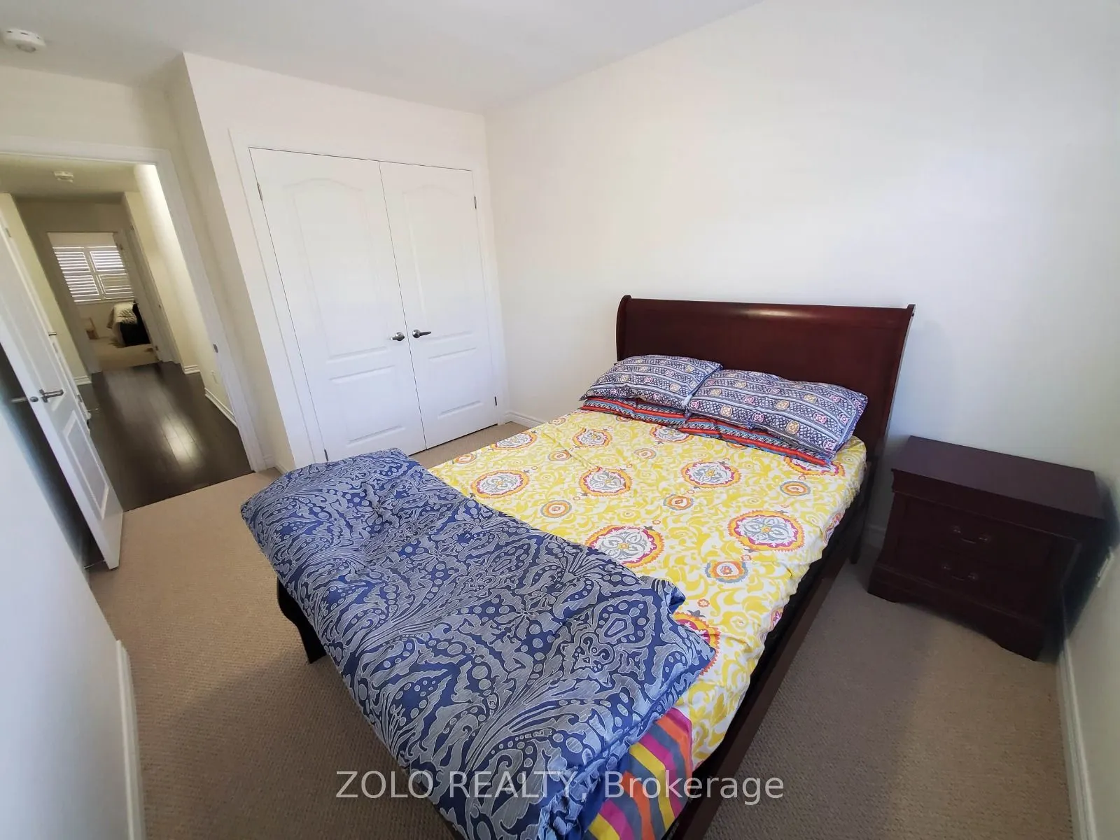 7 Thornapple Lane