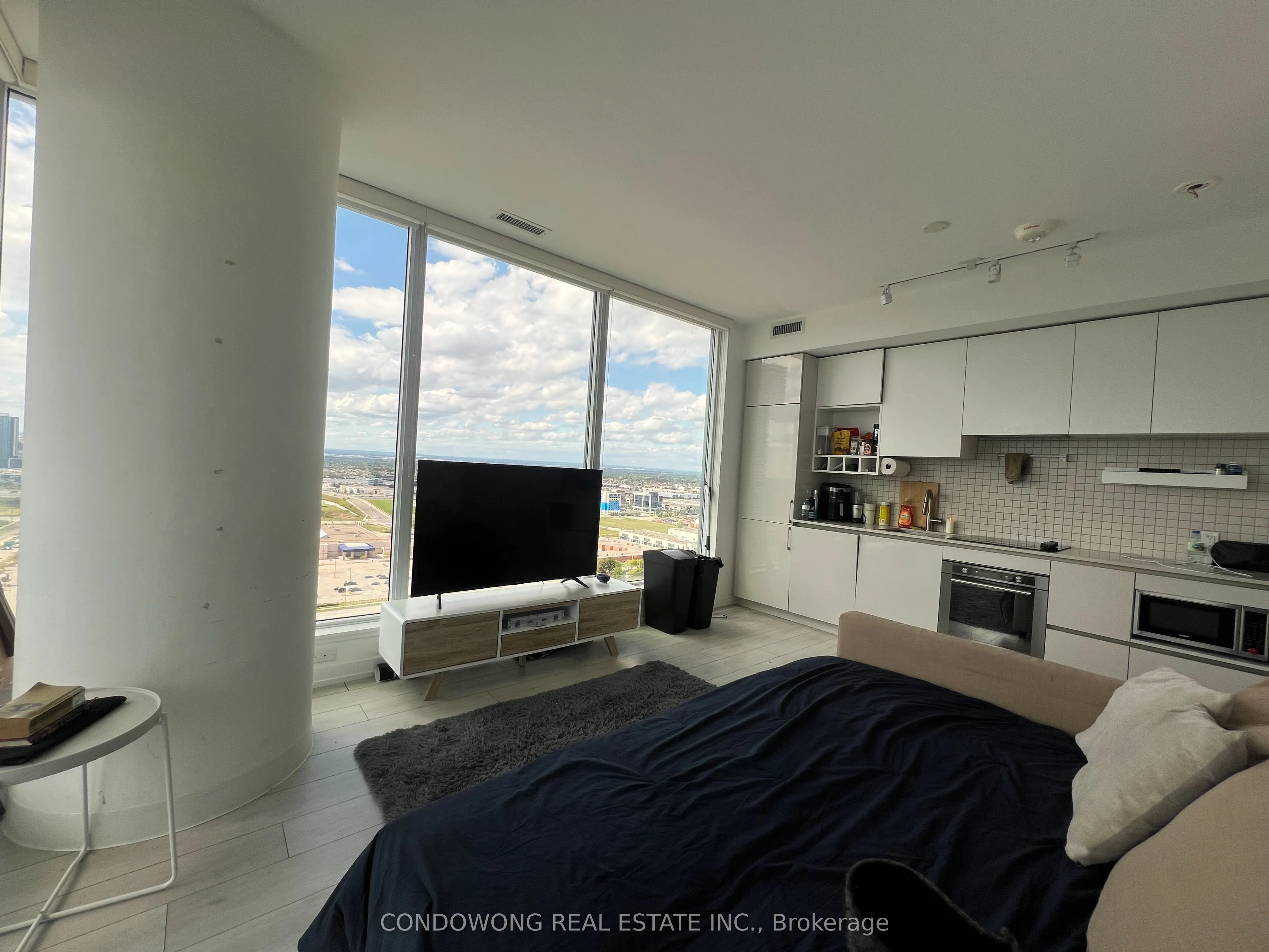 5 Buttermill Avenue, #2609