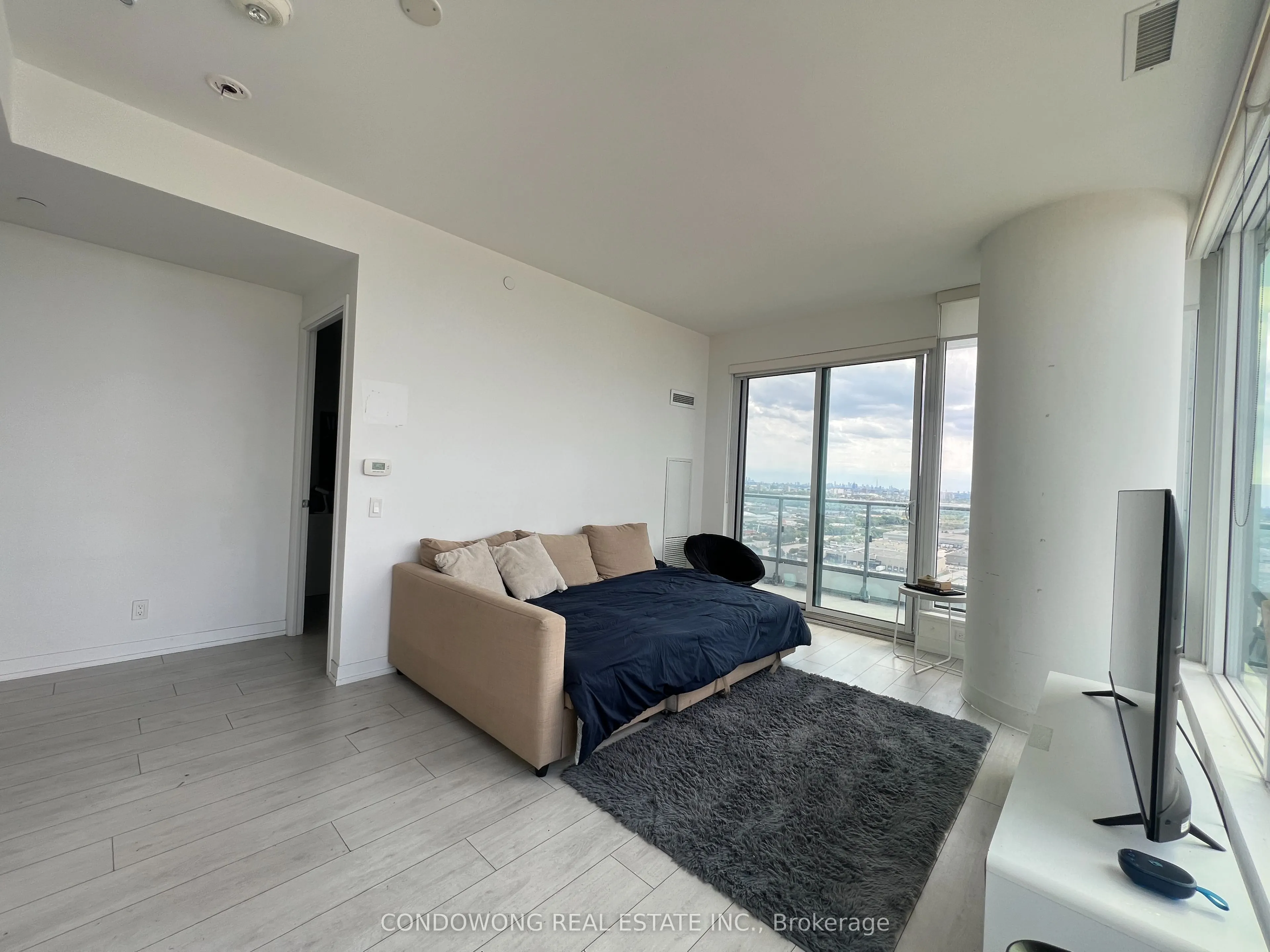 5 Buttermill Avenue, #2609