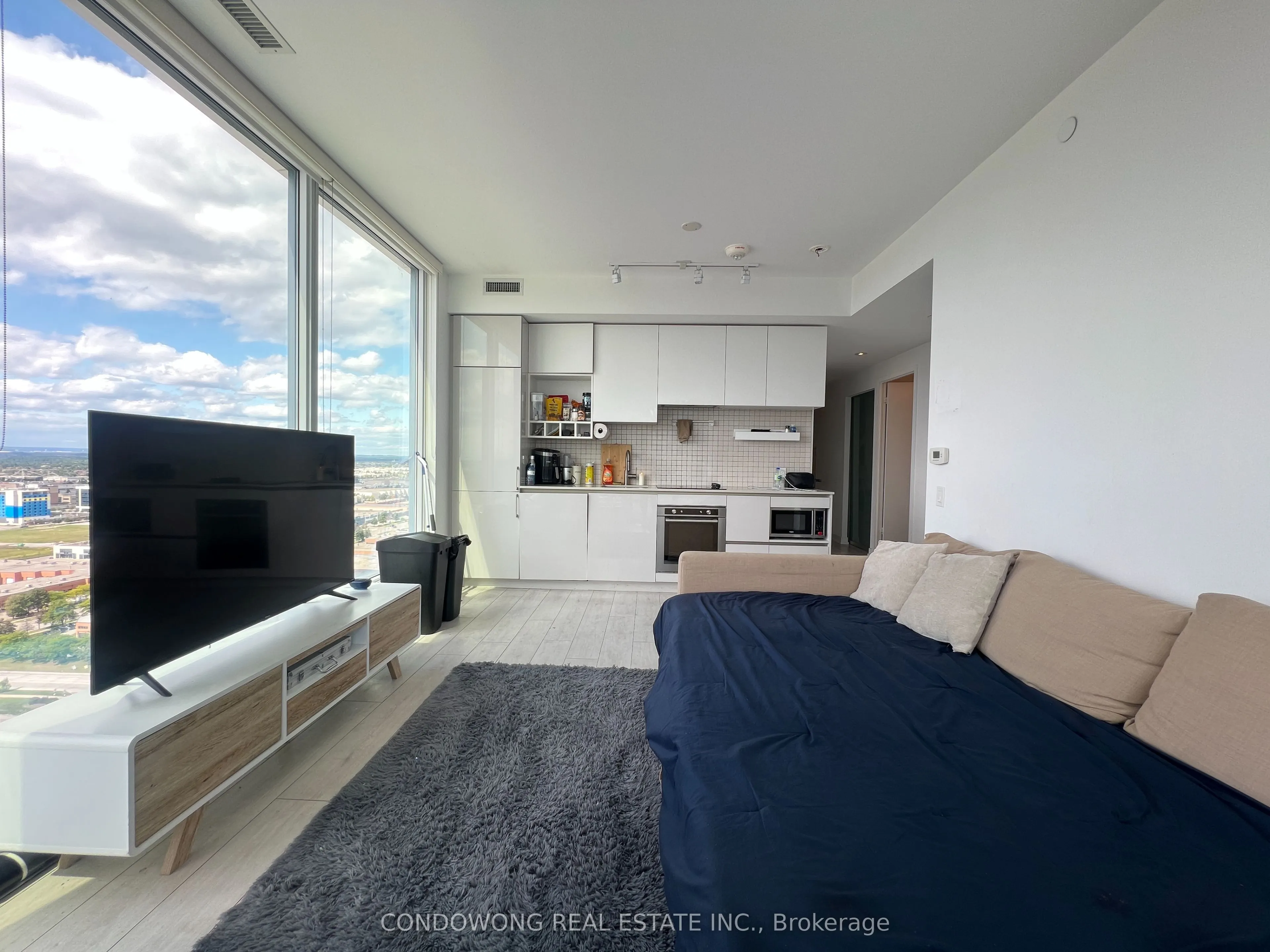 5 Buttermill Avenue, #2609