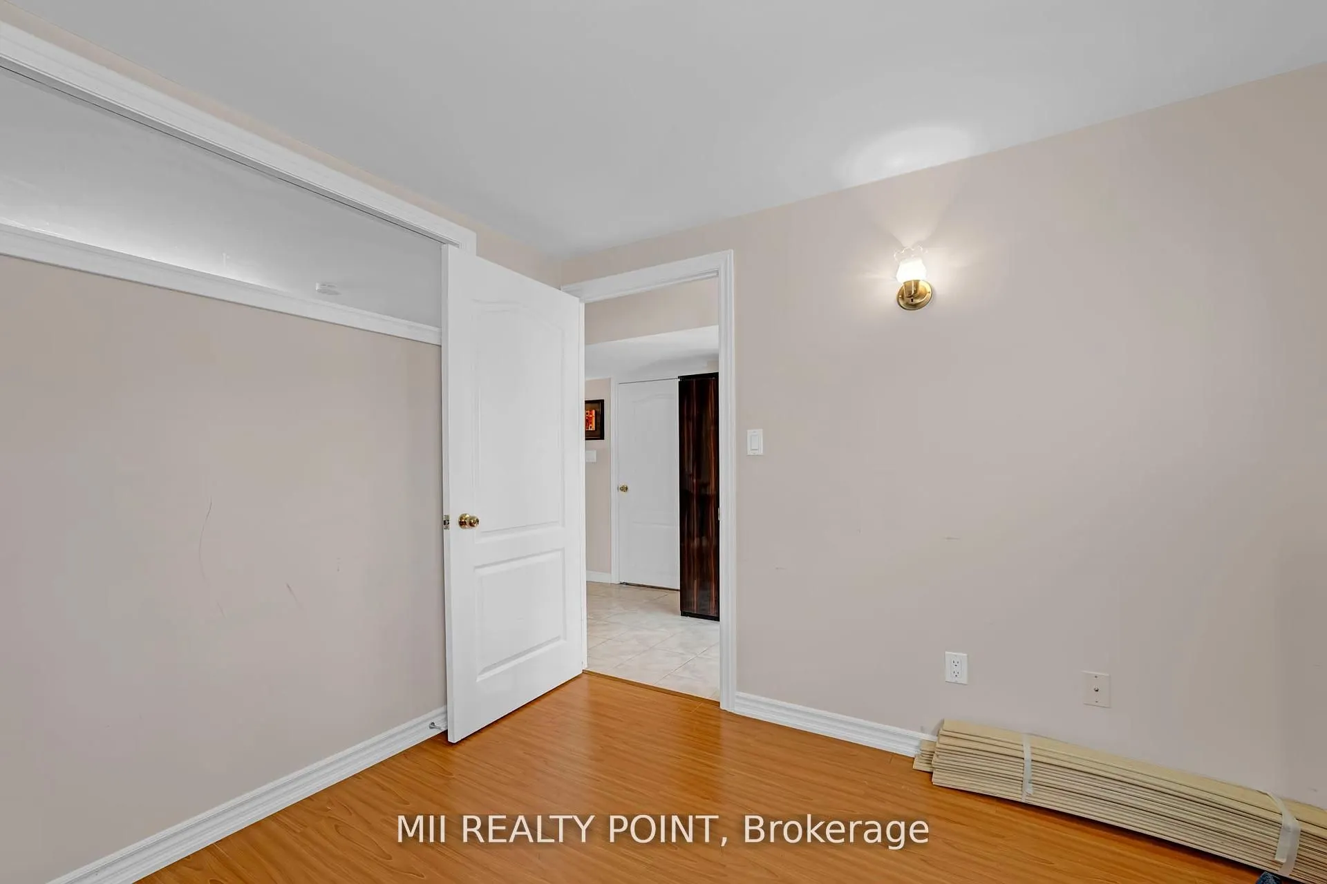 35 Kentwood Crescent