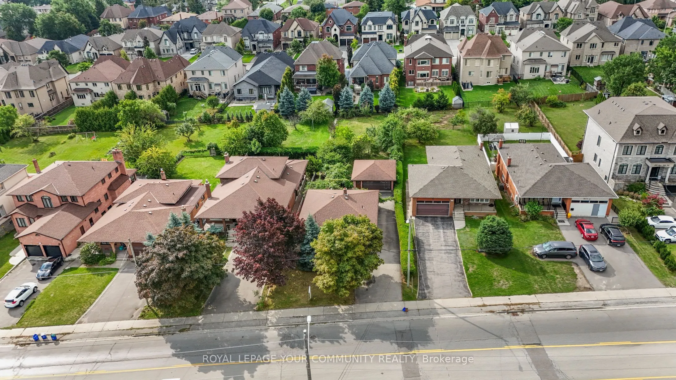 221 Elgin Mills Road W