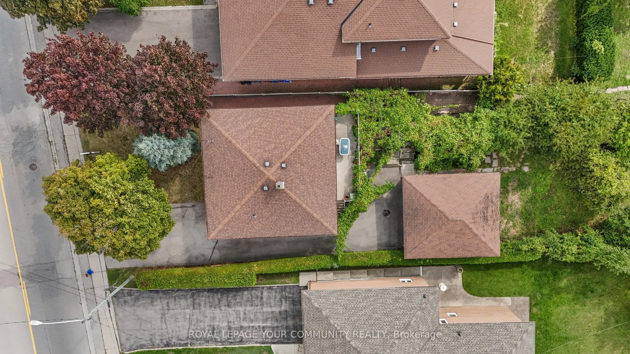 221 Elgin Mills Road W