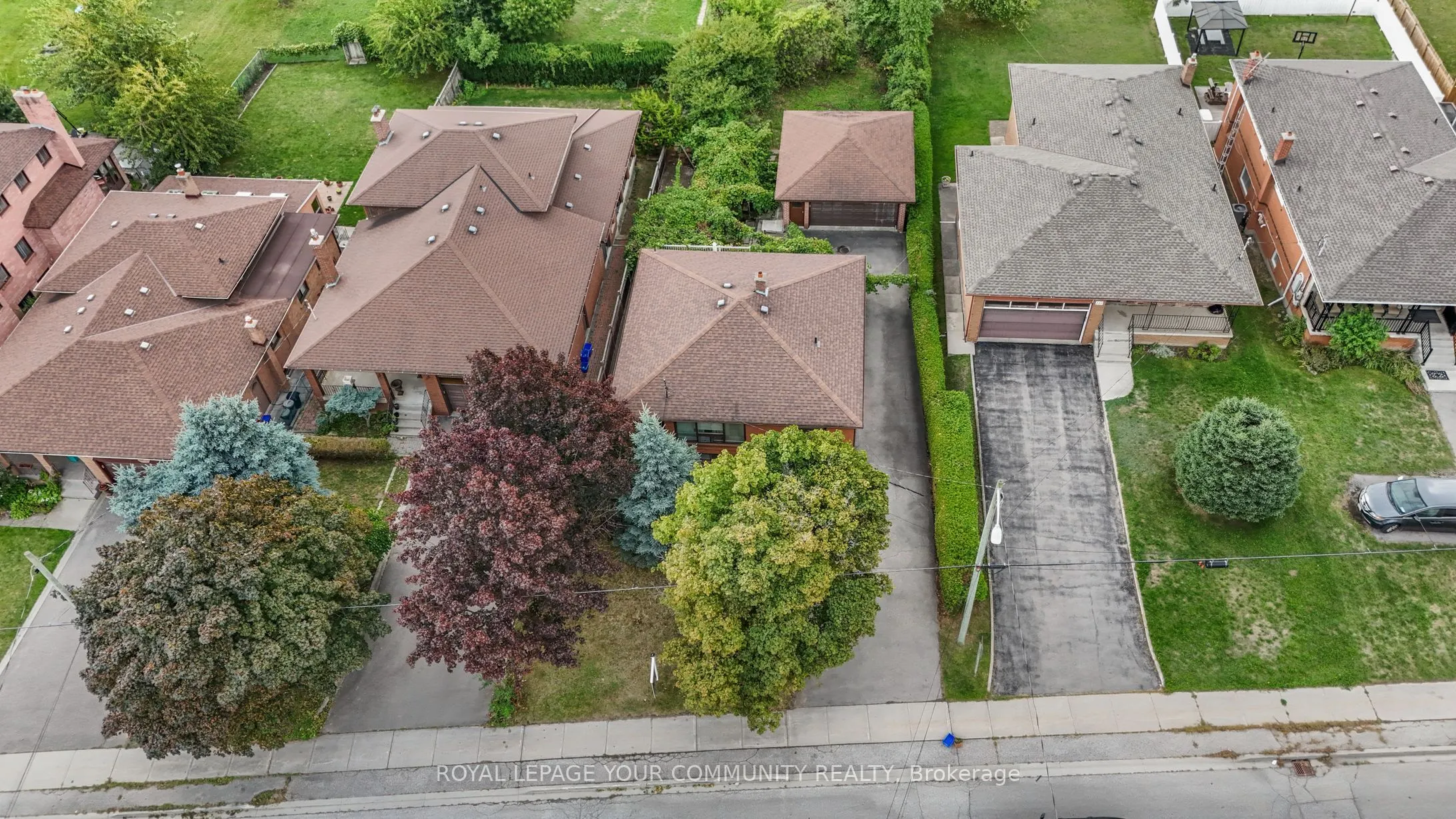 221 Elgin Mills Road W