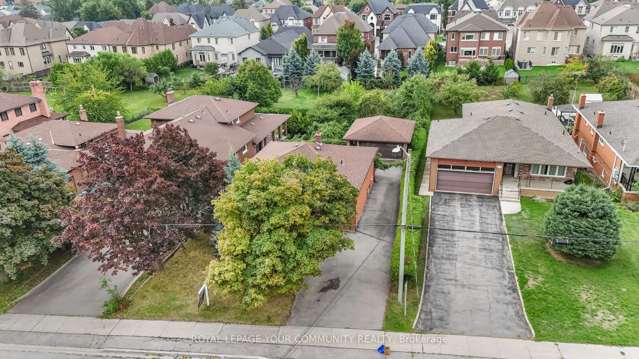 221 Elgin Mills Road W