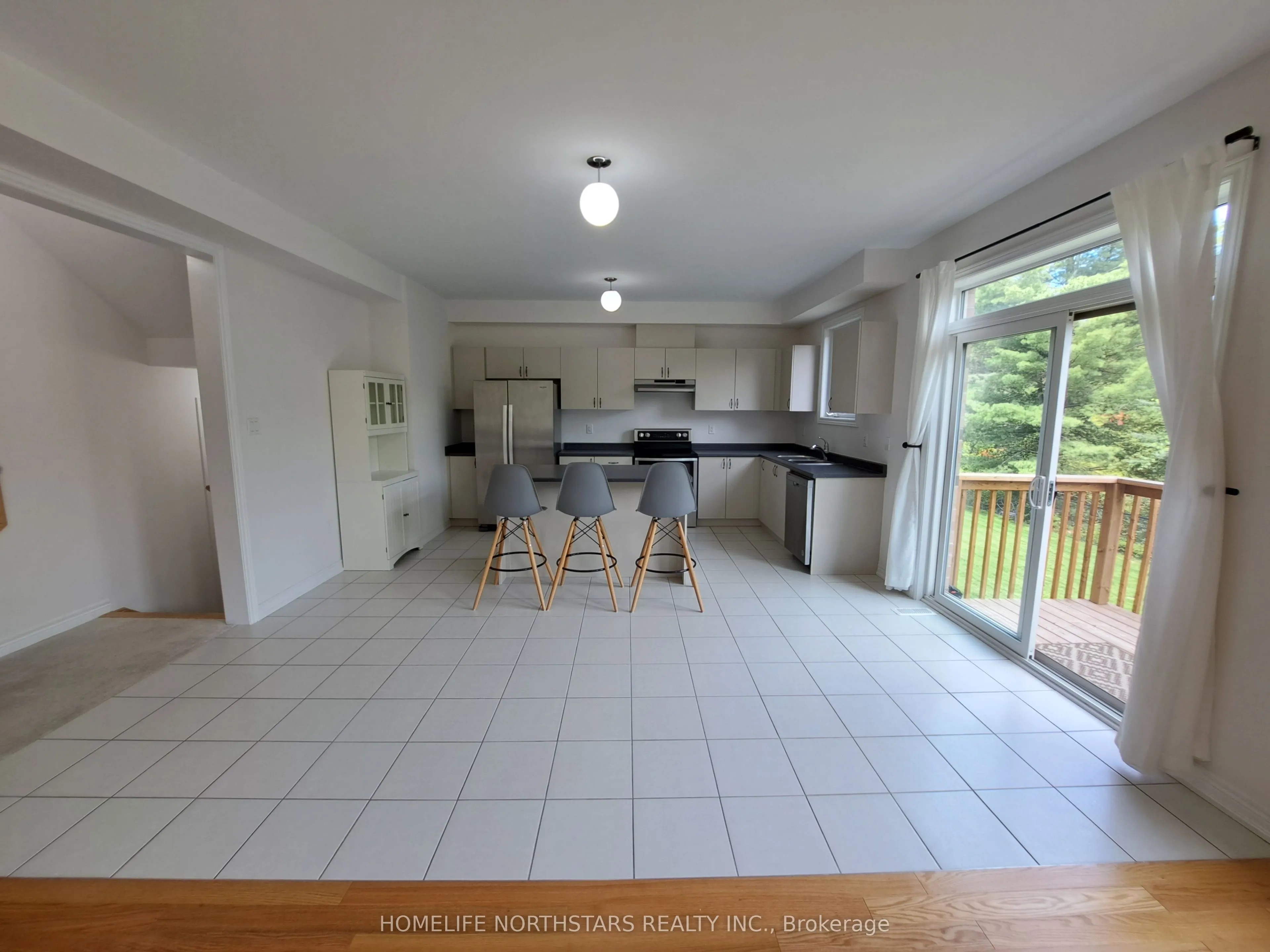 53 Wakefield Boulevard