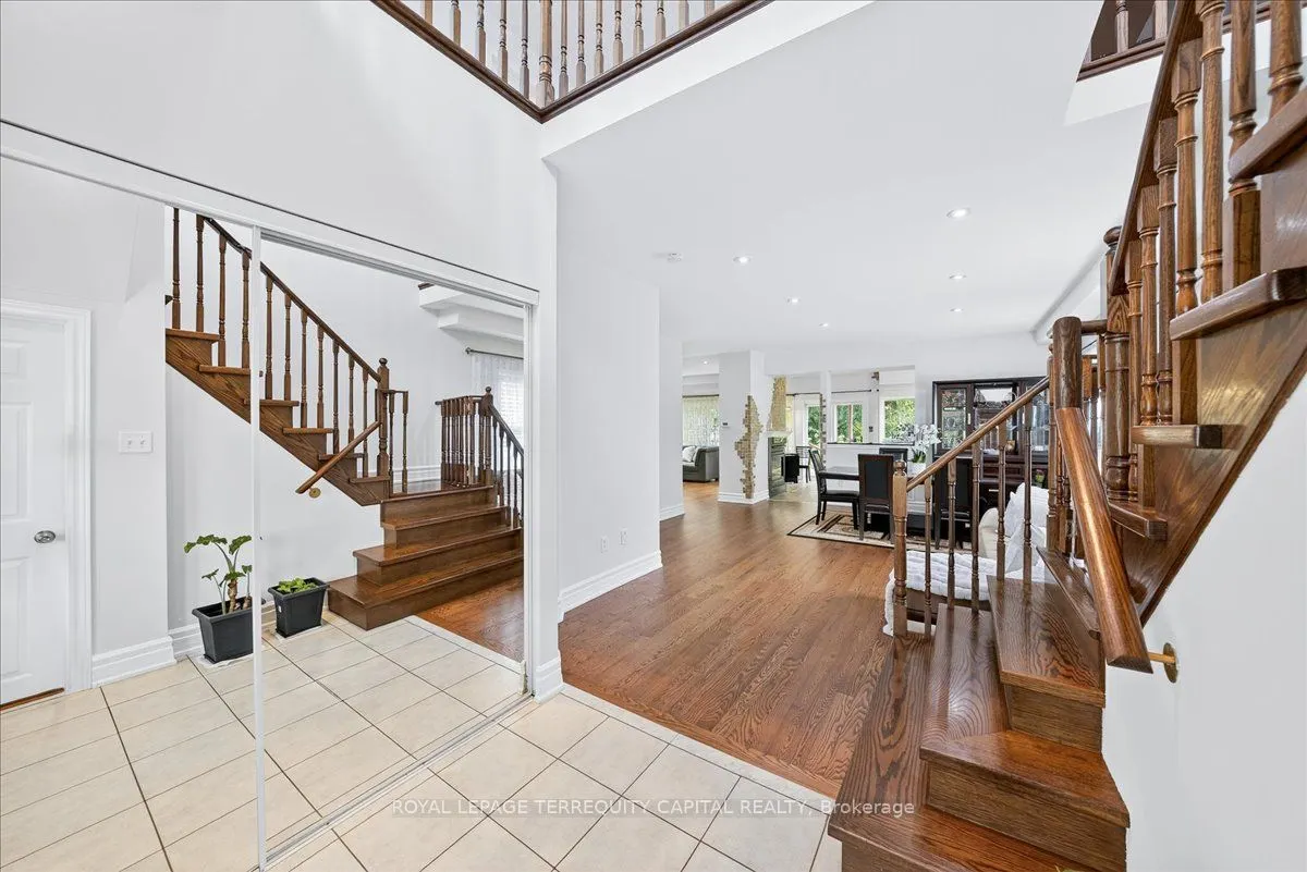 77 Worthington Avenue