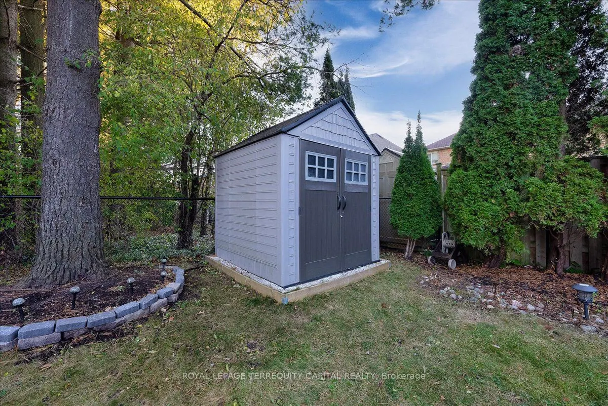 77 Worthington Avenue
