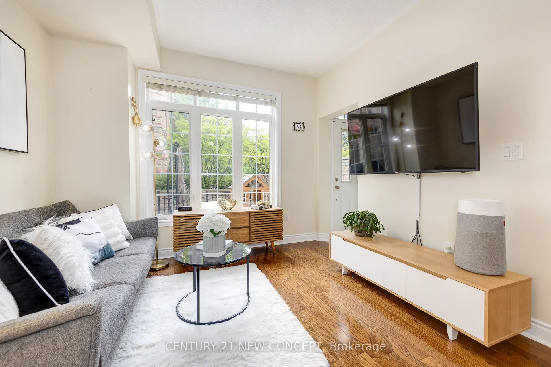 8 Brighton Place, #52