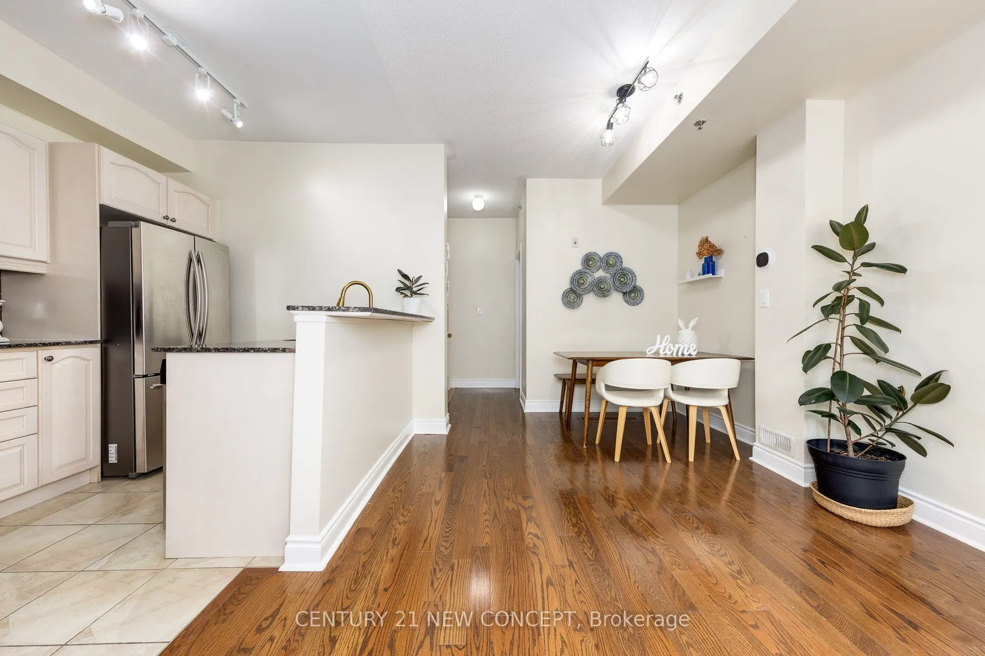 8 Brighton Place, #52