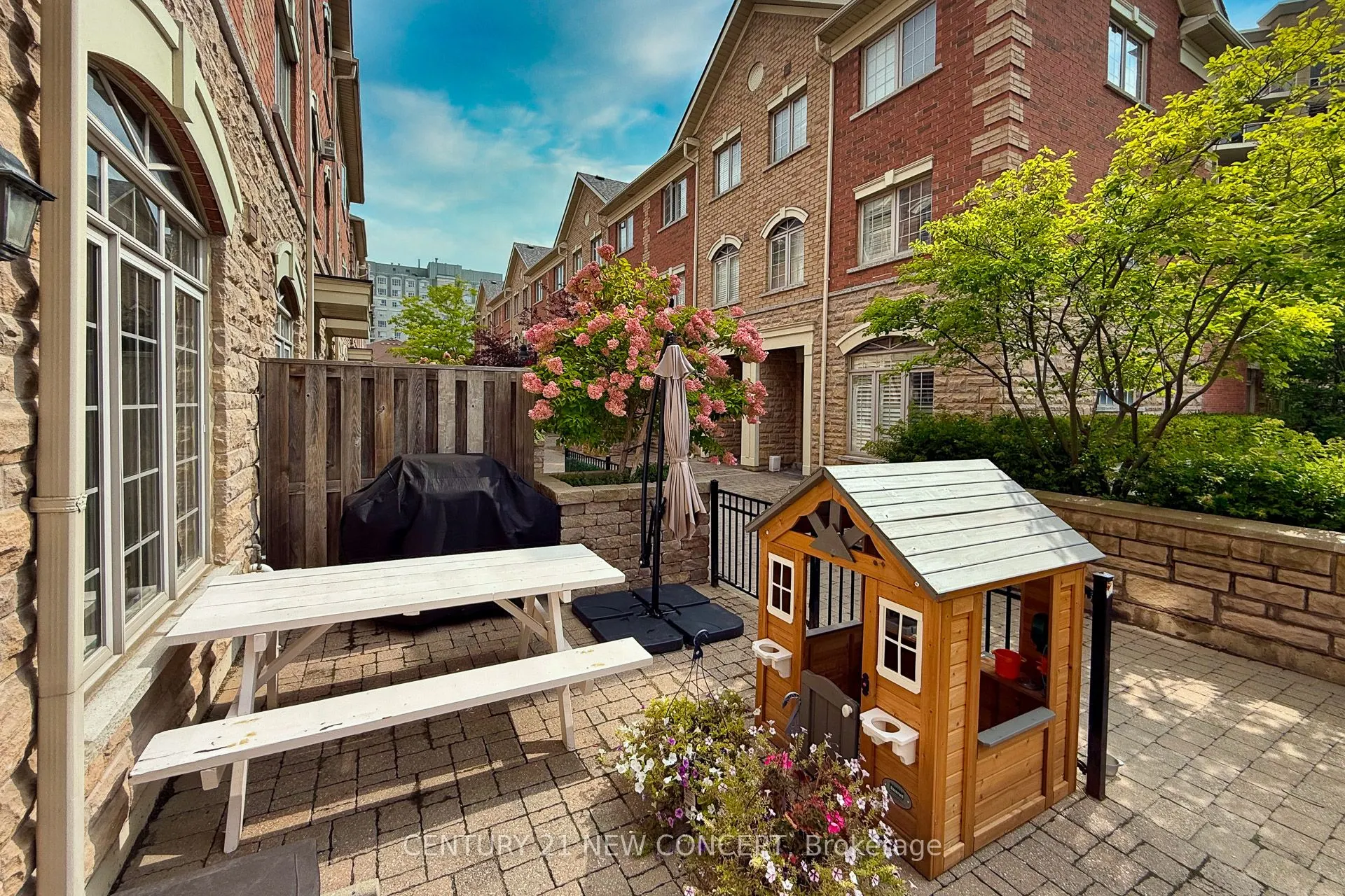 8 Brighton Place, #52