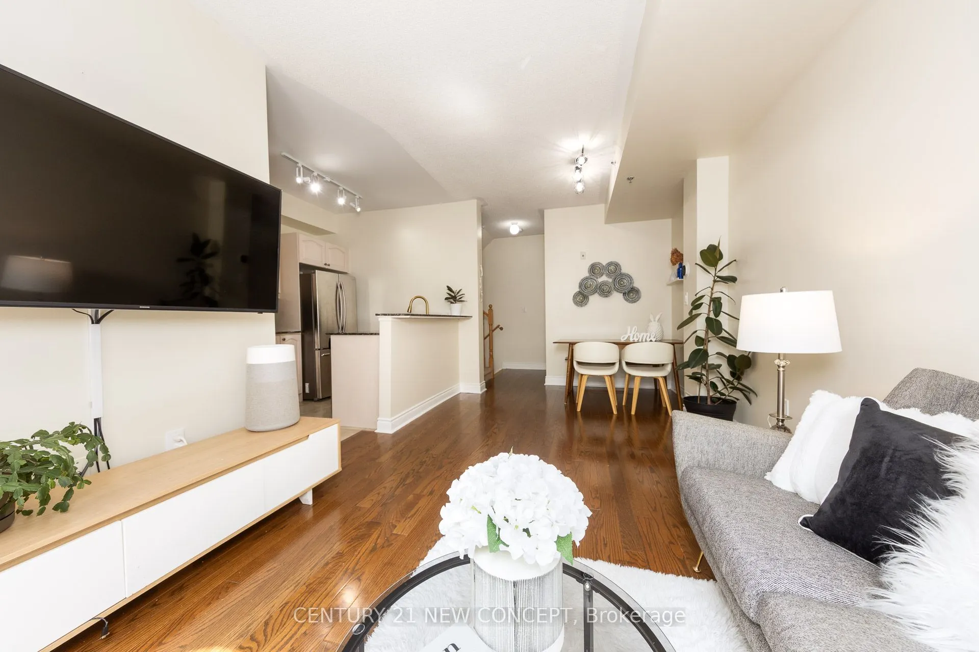8 Brighton Place, #52