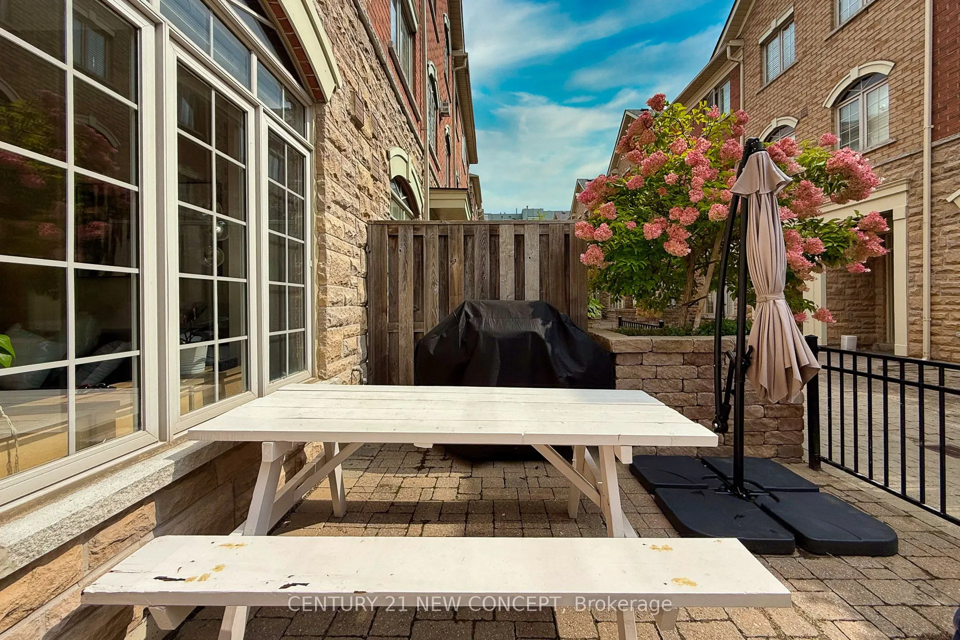 8 Brighton Place, #52